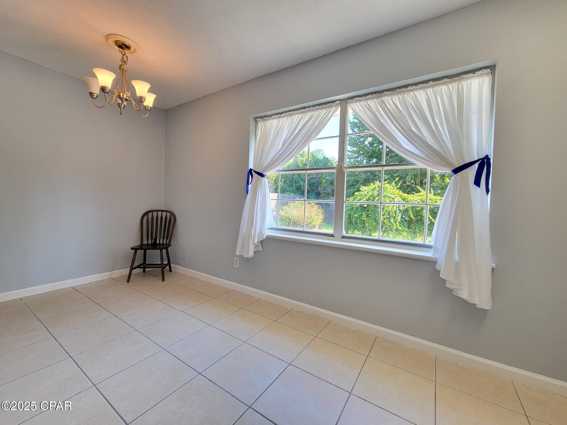 Mkzdls9_ukxtusbf0n5fgp0rn4htkjp0m3k1f0xlcbw