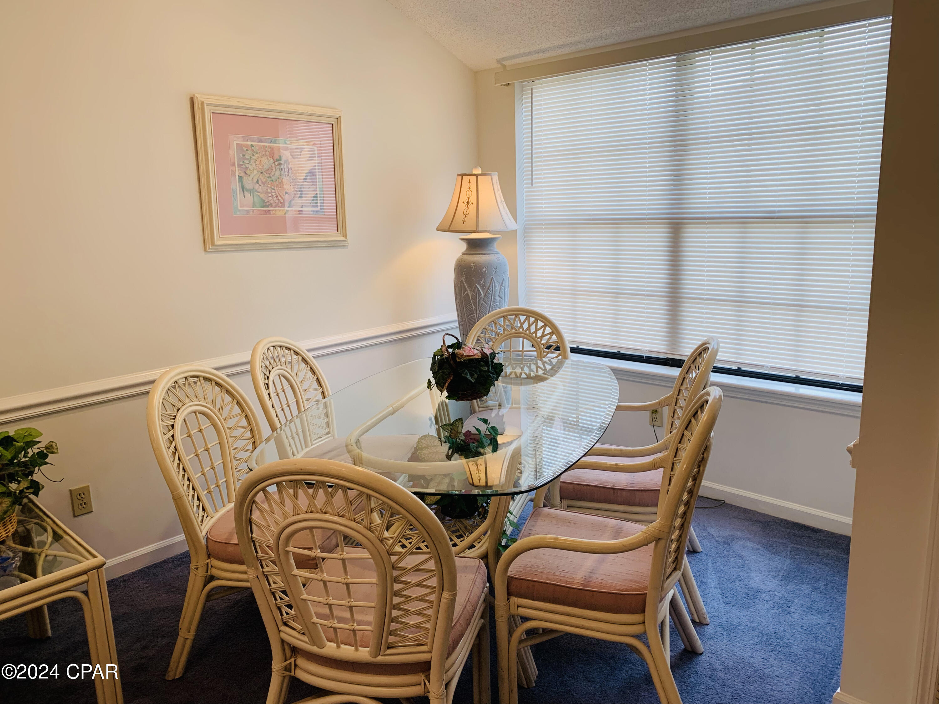 Qu9r_srpfkkv3_mxs8vs8rkw1m7j0mounbag9meruis