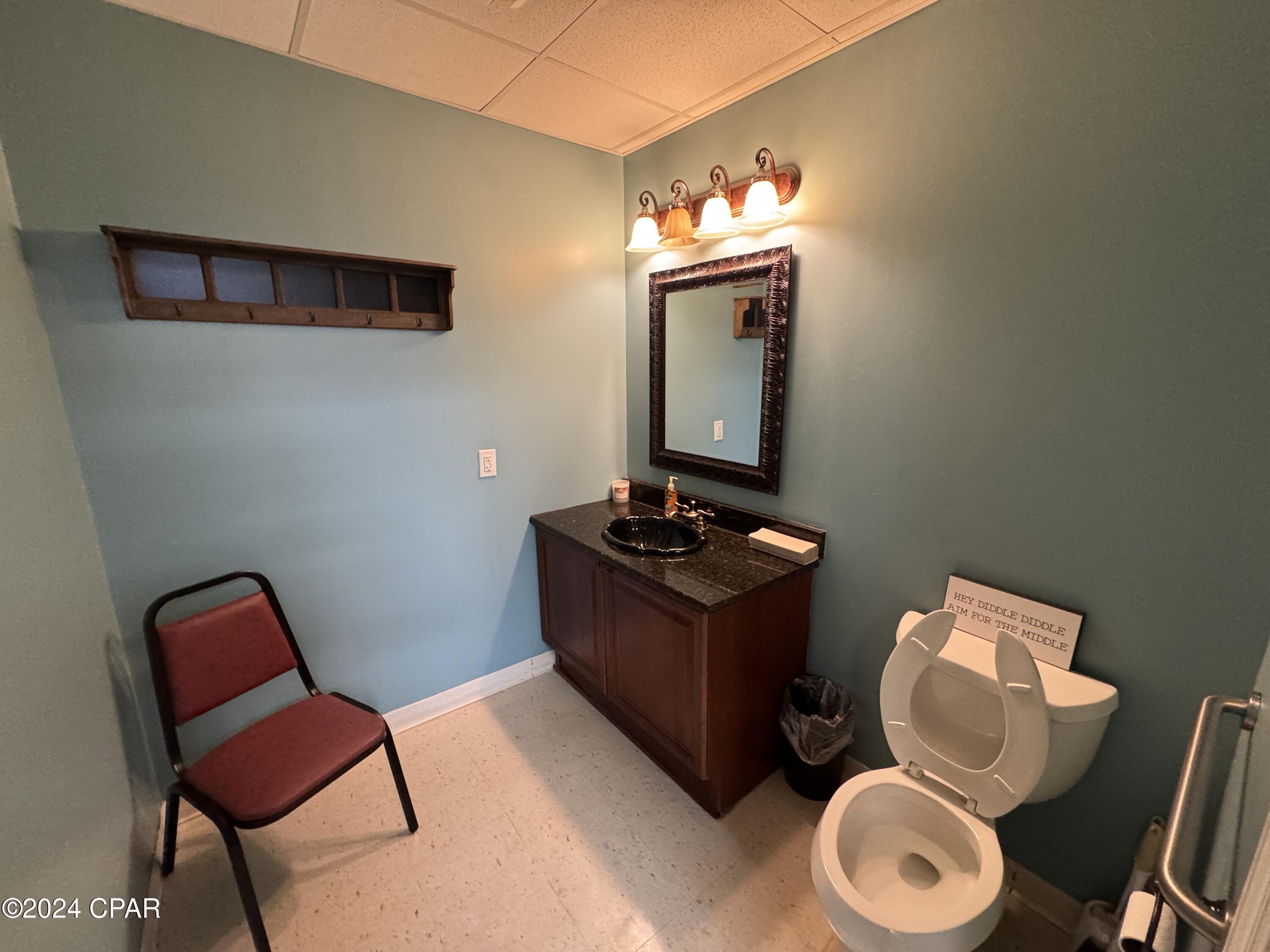 Lvczudxhq_k7xyxgzs3l4hvrm3xdoivbz_sce08lqi0