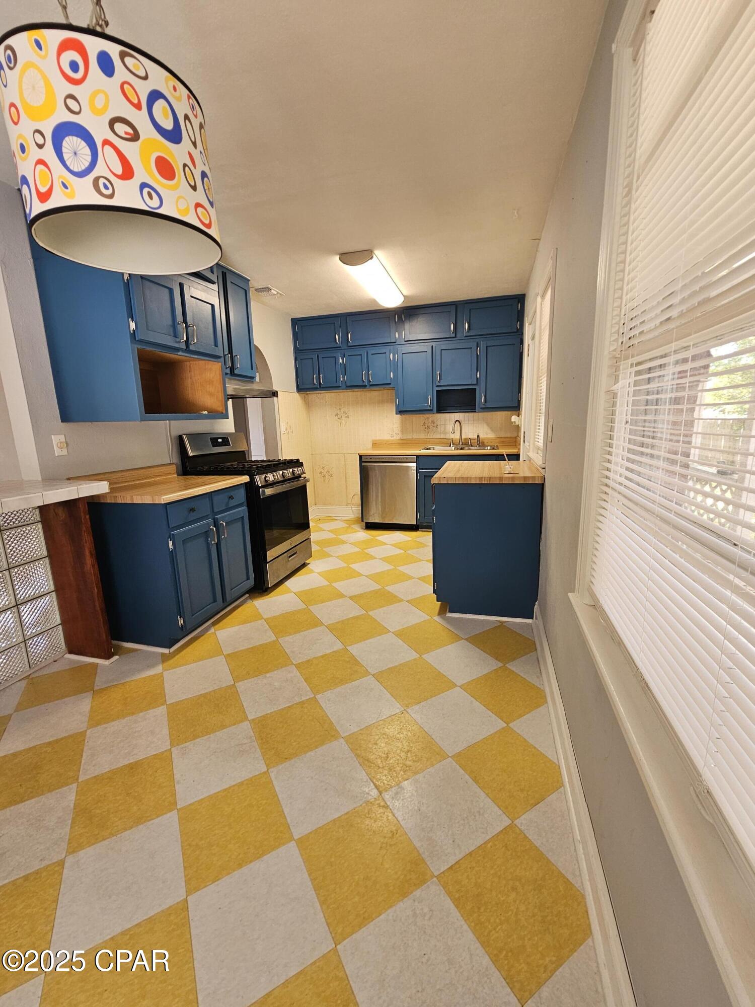 Image 21 For 111 Marie Drive