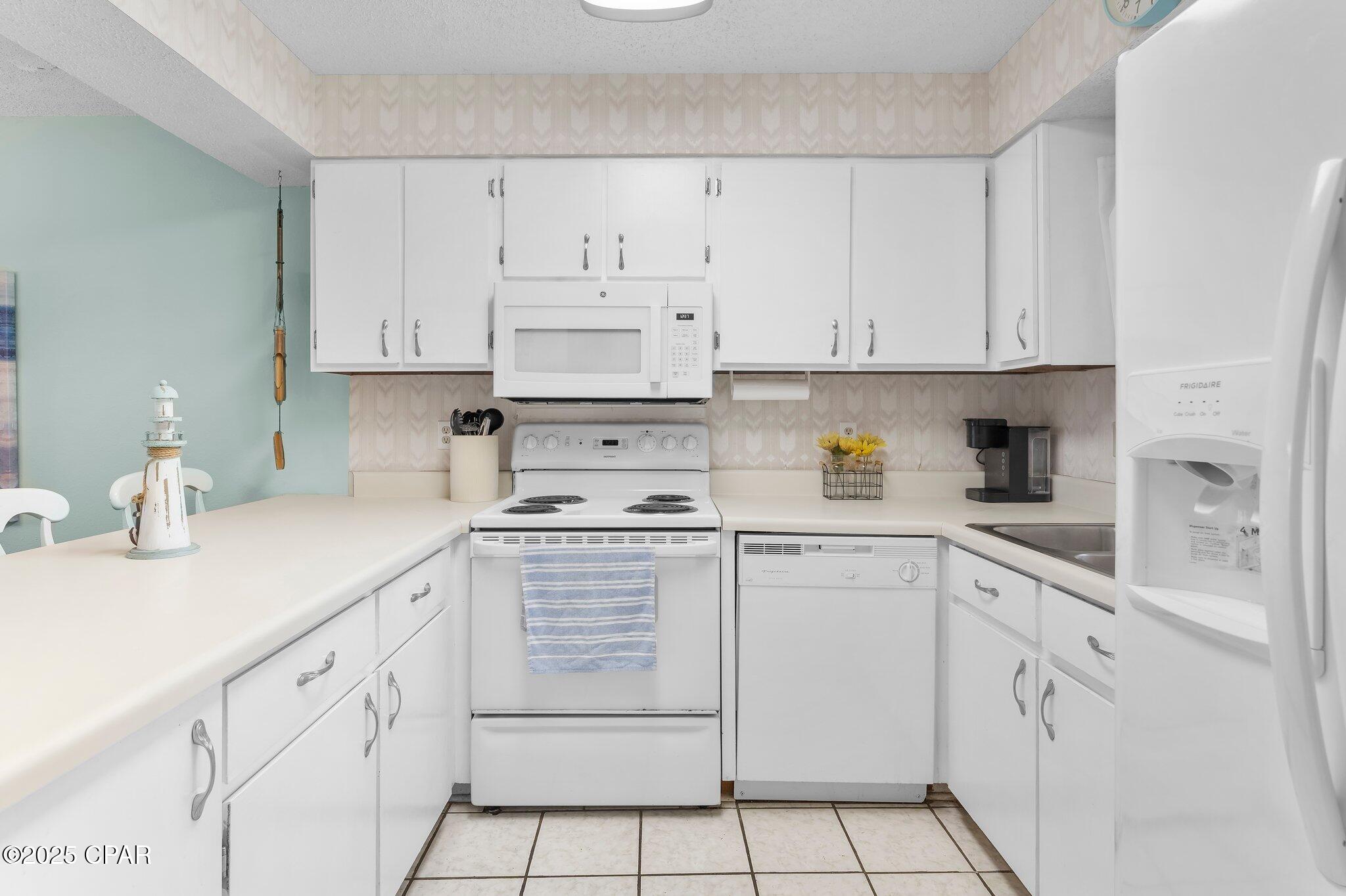 Enewol1mj0deoun2zrddk9u3rn7h5phb U1tcyyslcu