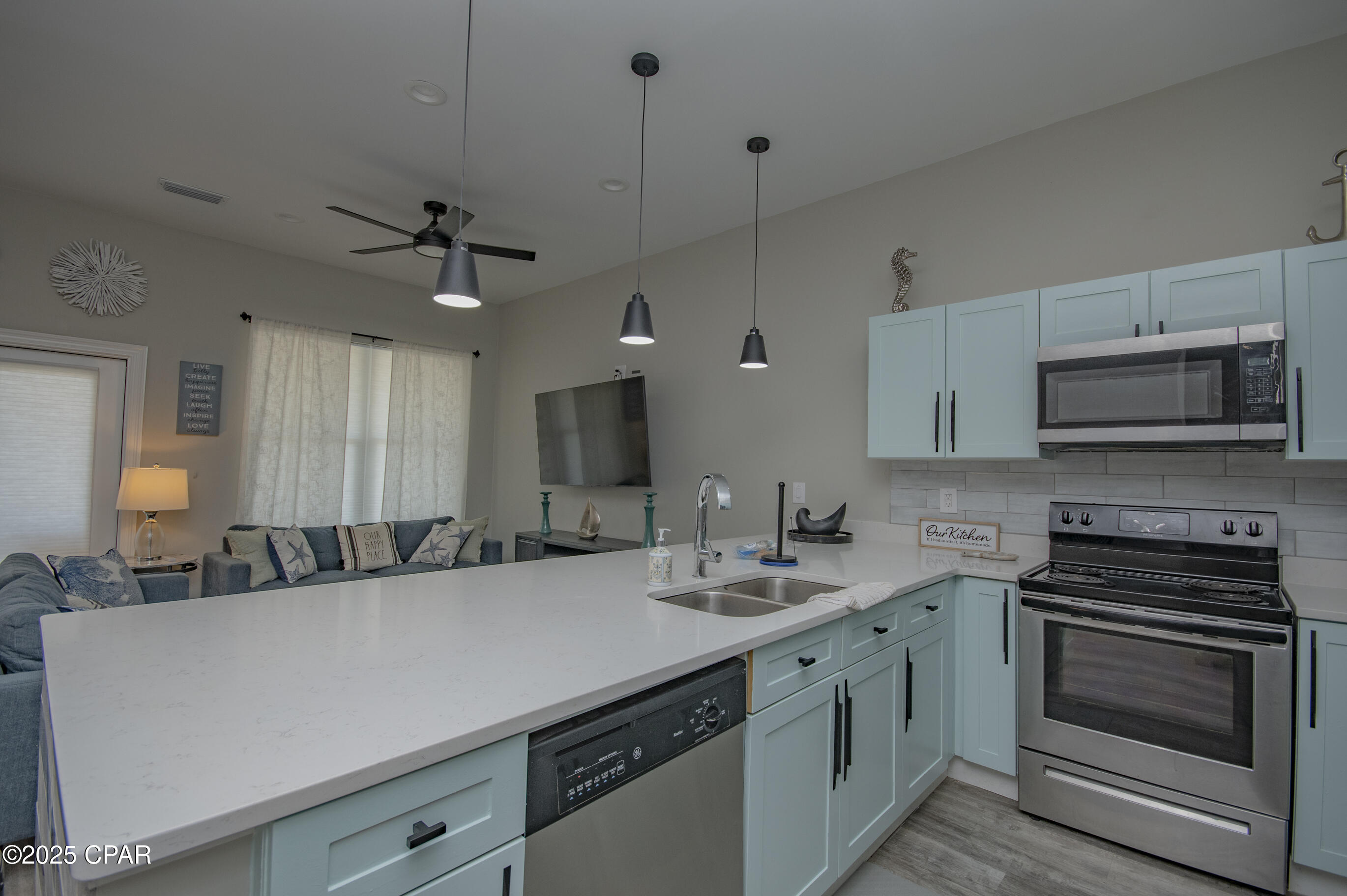 Yst3kth8ljldr2id4c70yj5vgpa4t5e2m10hatvo8us