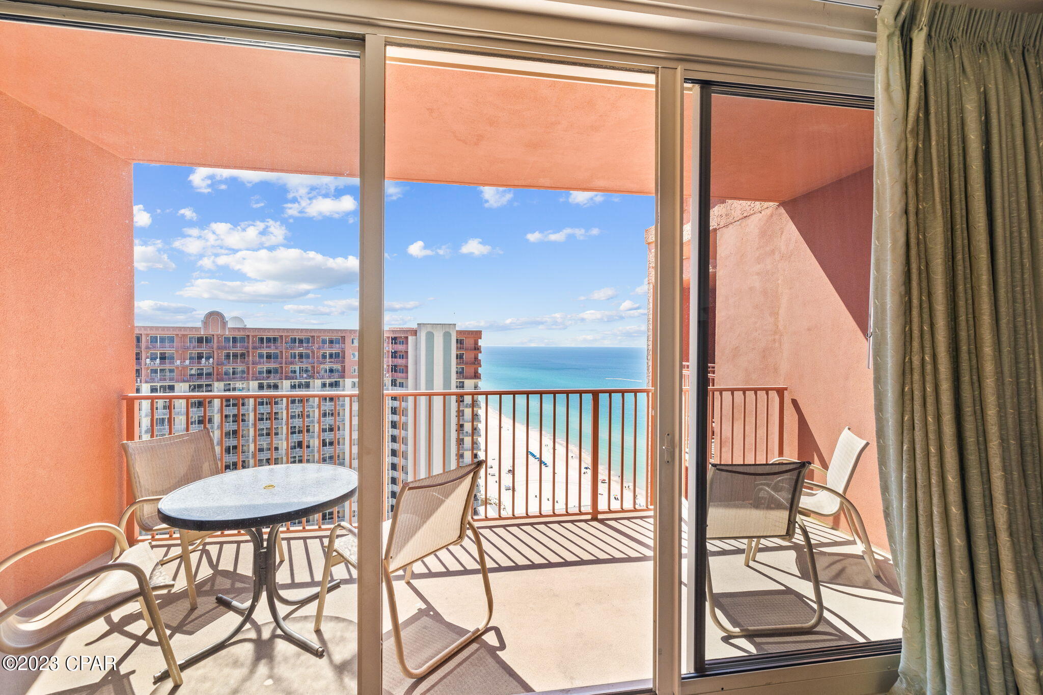 Usg5gt9t0grn4z0evcflld_yke9xt6djgiluvzj Rio