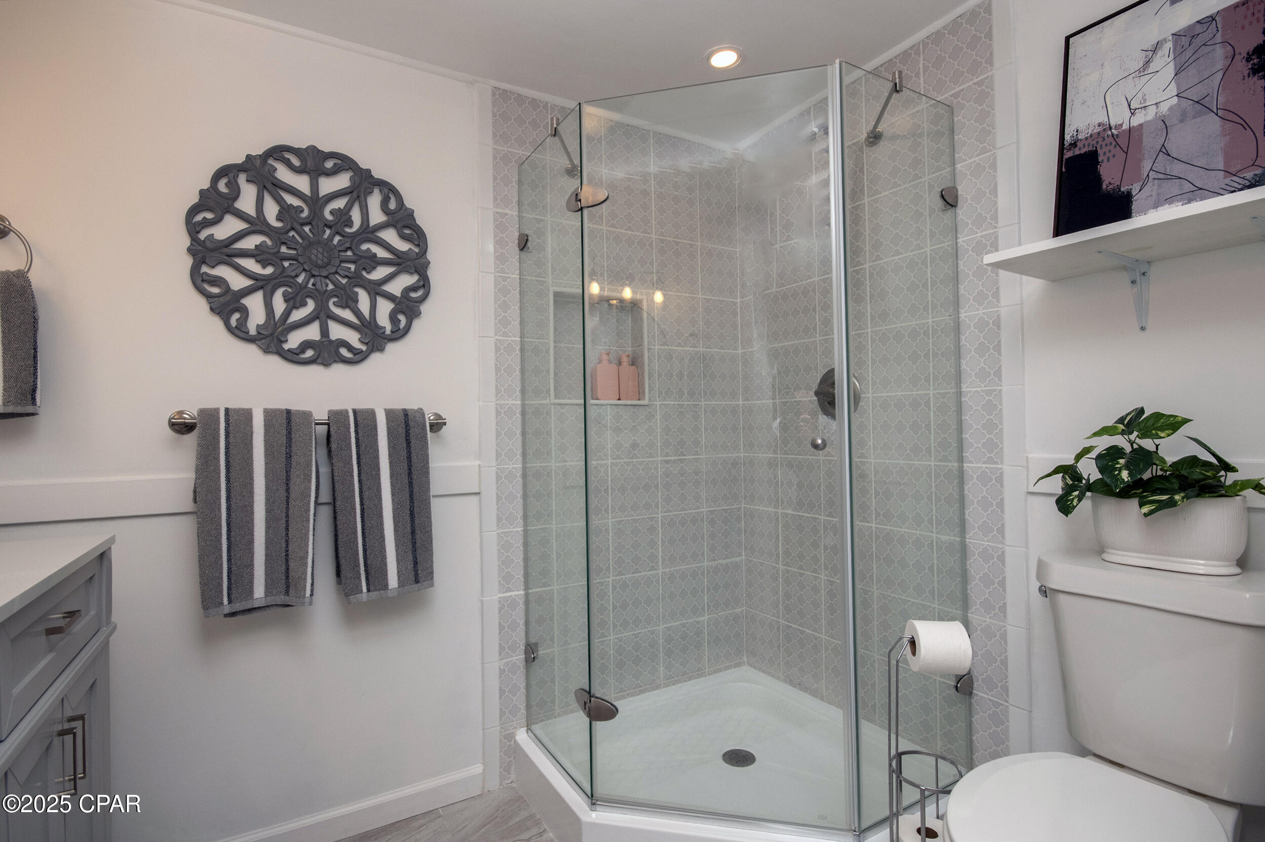 Etw_qp I_g3jlxti17xf1xbh0dfgd9qlftz6bjcemhq