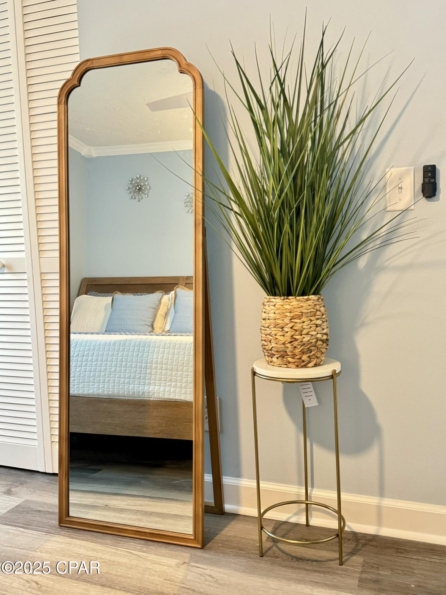 Image 8 For 211 Circle Drive