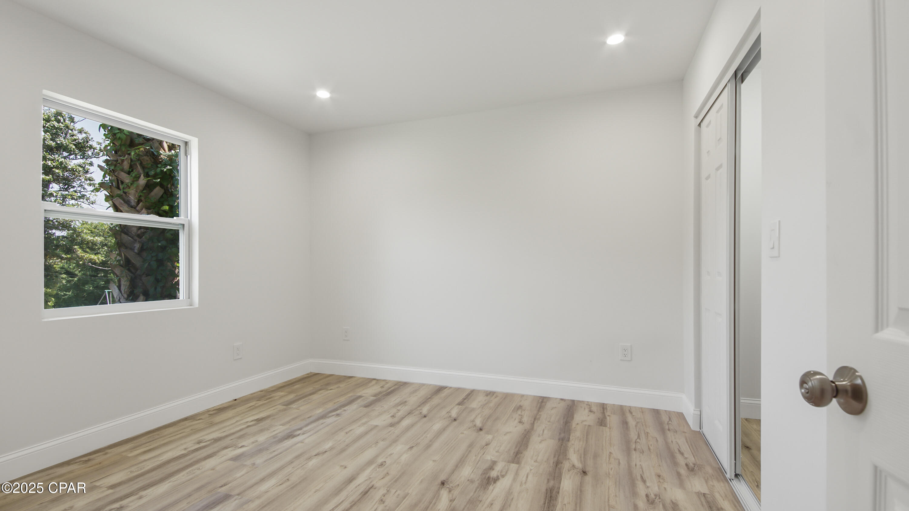 Xb_of Qliw_  Pgistxudo2gazt25kj9mxutoxd4l8q