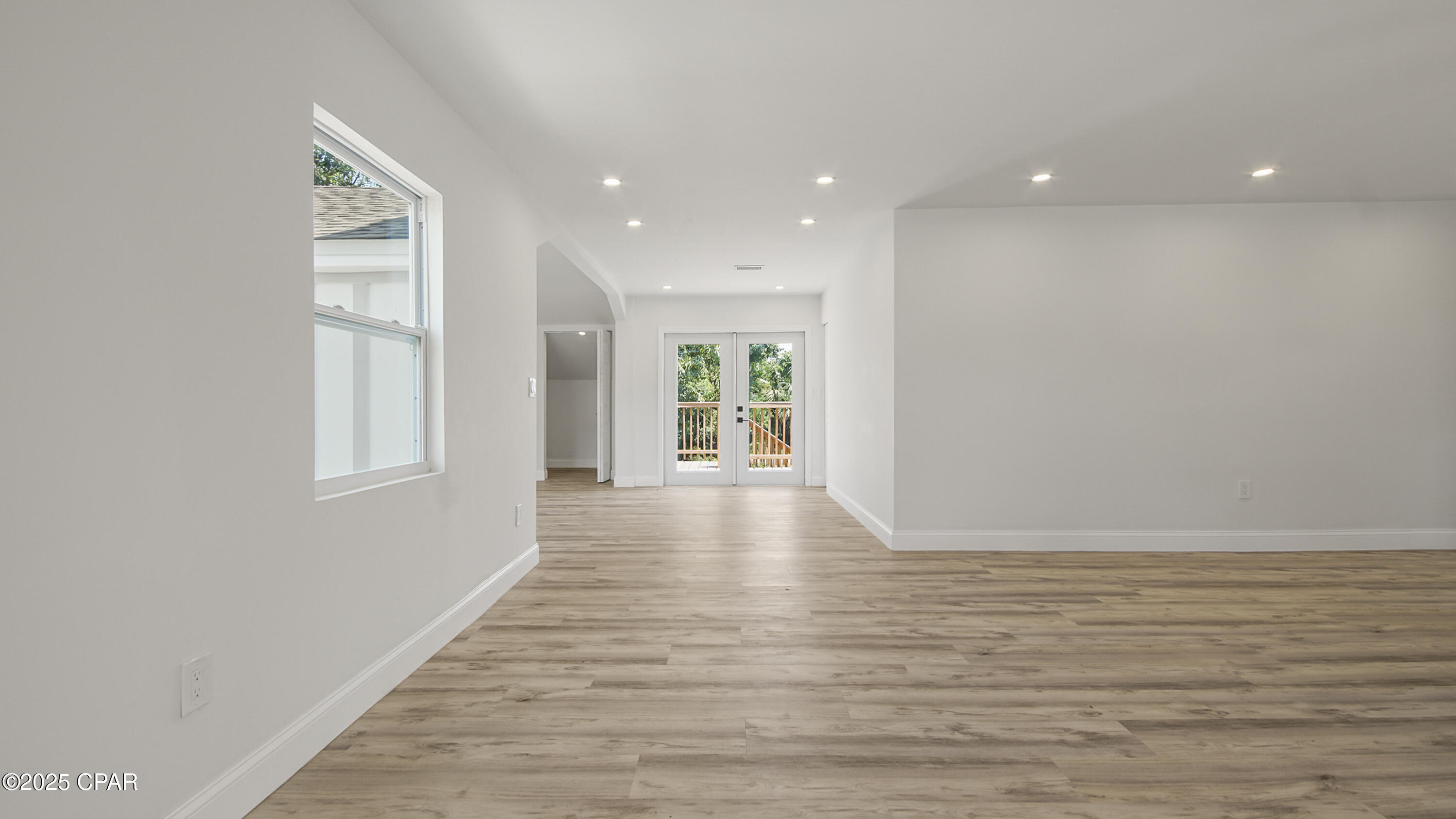 Huw8by1fo_ljybkuwx_ Sqd2ff7fk_ih6nr1cfil8ge