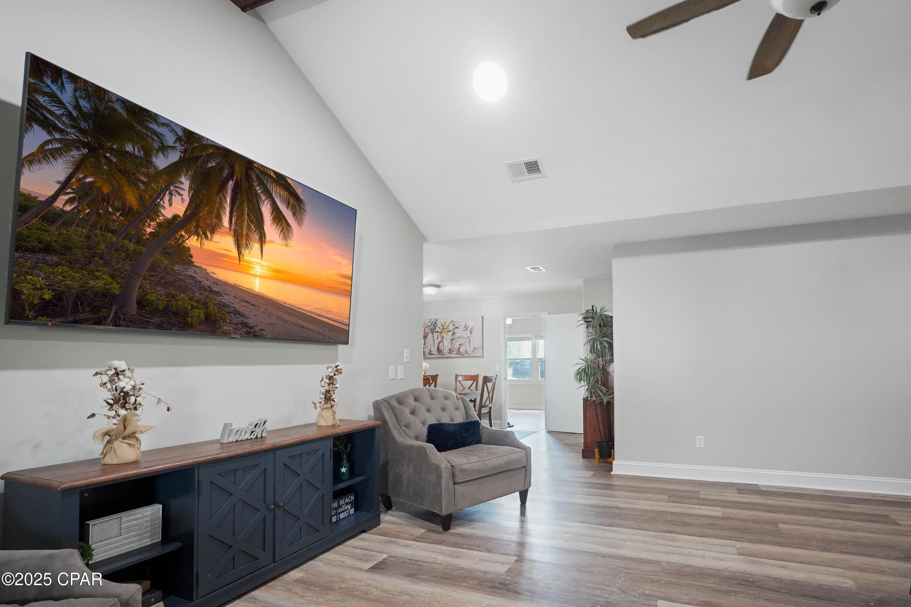 Ef Gyfasdmkwpuvepf8thq3pl1tzgaqqr4g9lcvgqvg