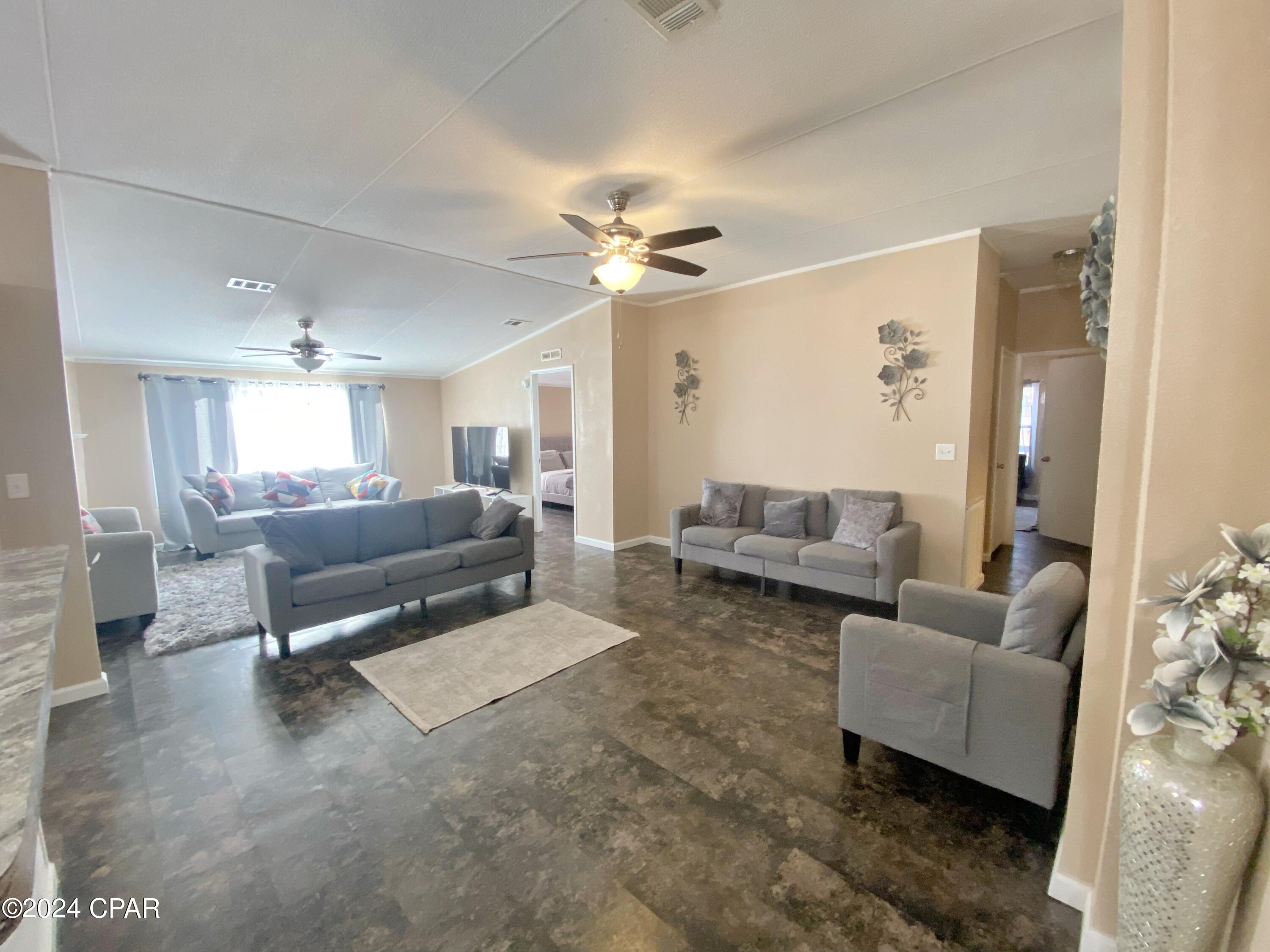 Vfbtdtqzqpcteamkp4narqrz8e6kylrmjimmntqd4tw