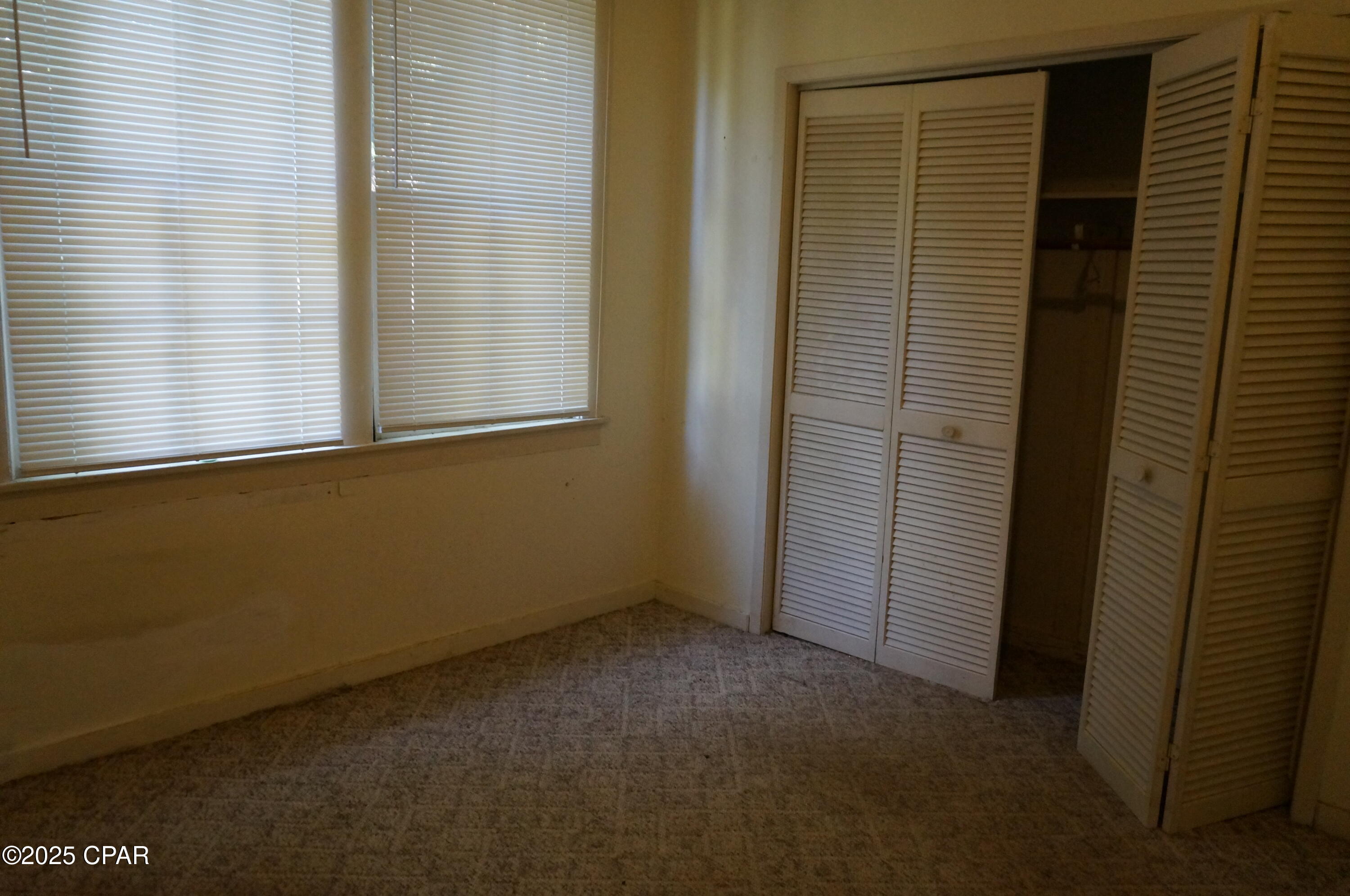 Uaga8s8kgqt_lrx 30qdjhjv1ieuz7trbenymjthjg4