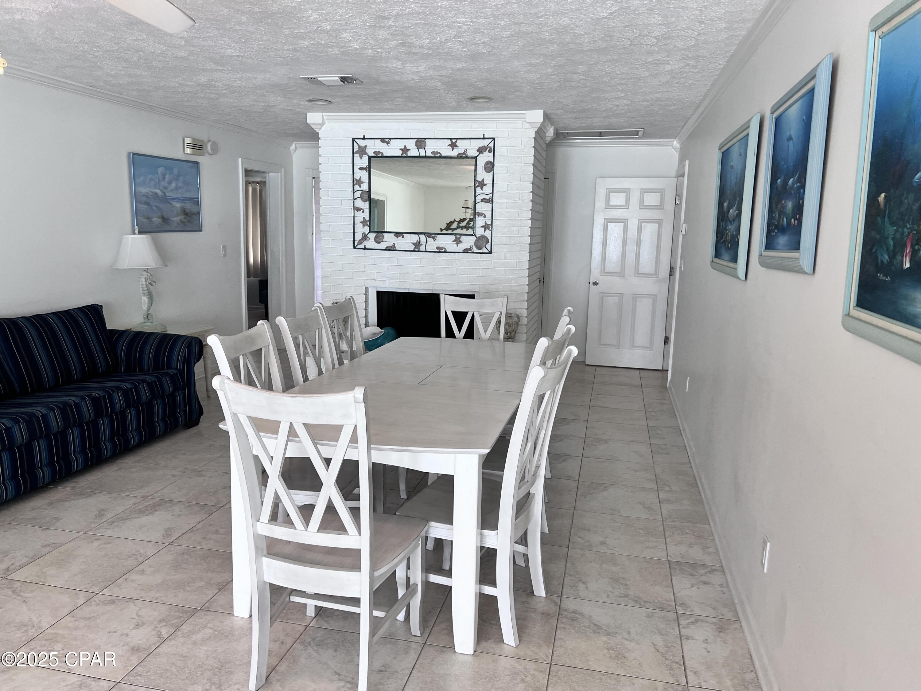 I97cyzztmg0kjgjfssxalmwe29_f Tywcvyfcx3srce