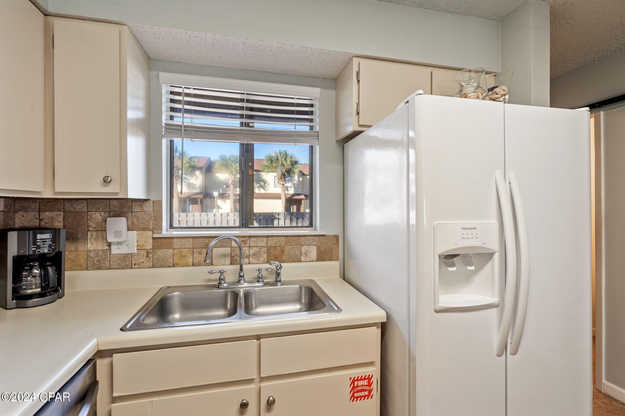 Grqtyzmsibxwf 22nuf9uugtqaghm89rlazv1n1nwxe