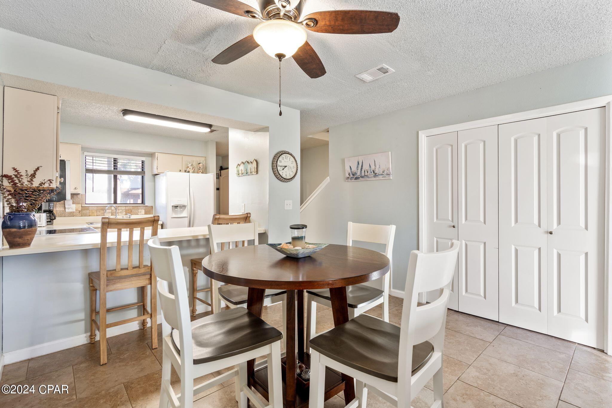  Zhahsswkemuk_uos 44r7pmsoh8gc9bfhpdbdoqmi4