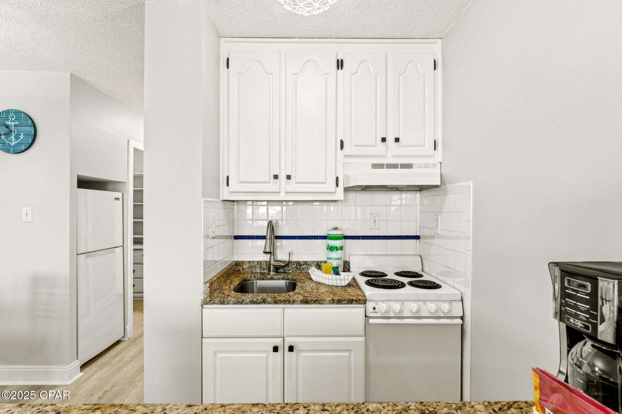  Yc Dr7oybtwtyk6qlocqlwwlg4jzqaegennfqeear0