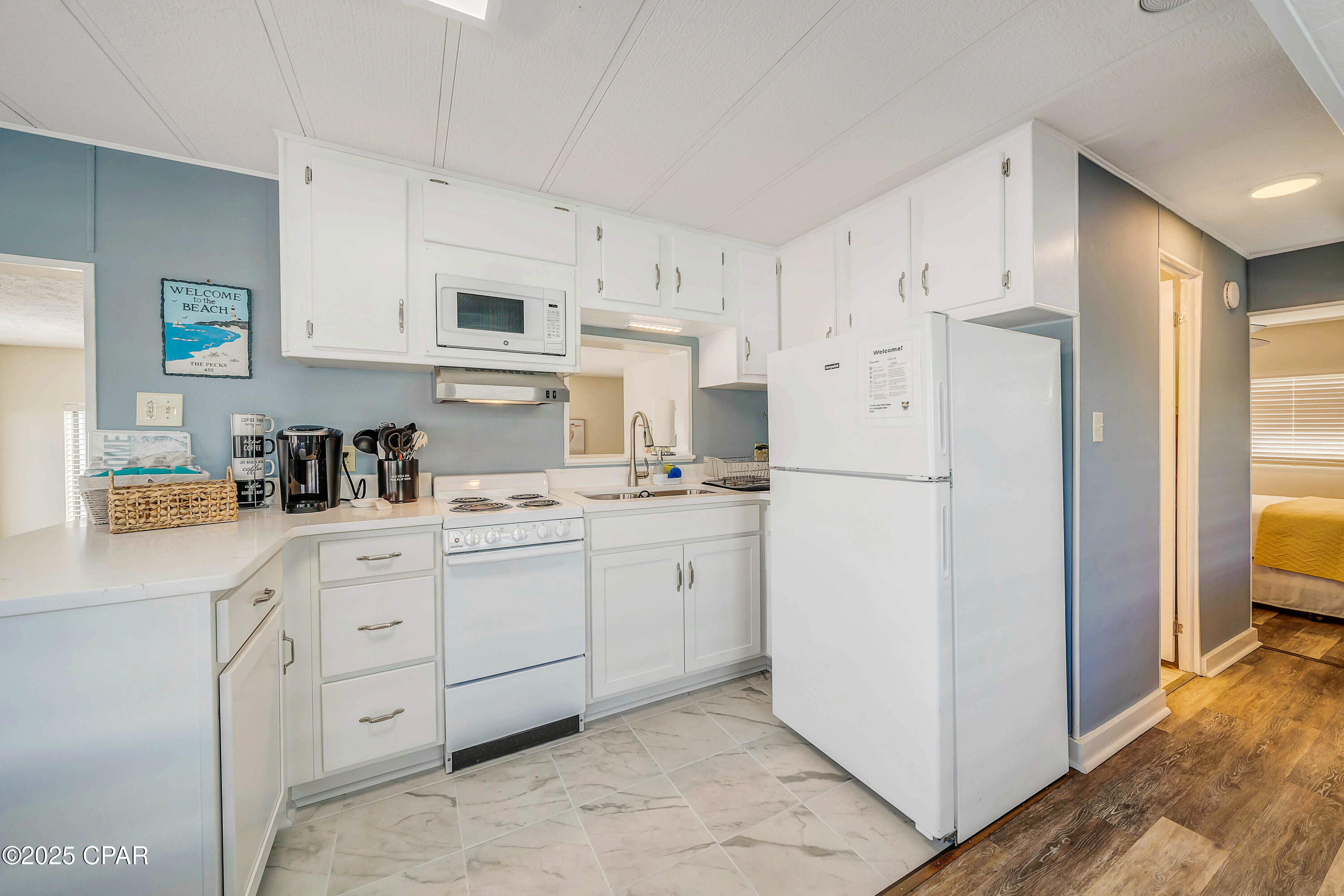 Lvnrwwjvtffymfftgppeejztgrhbpqq3lv5ydr0_nku