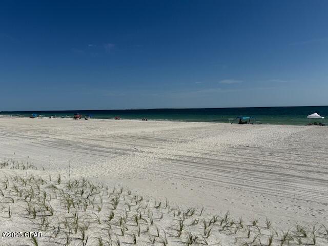 Rbqv5bvunj3iuptsw79jnif8dwd1oioneqtie9z4smc