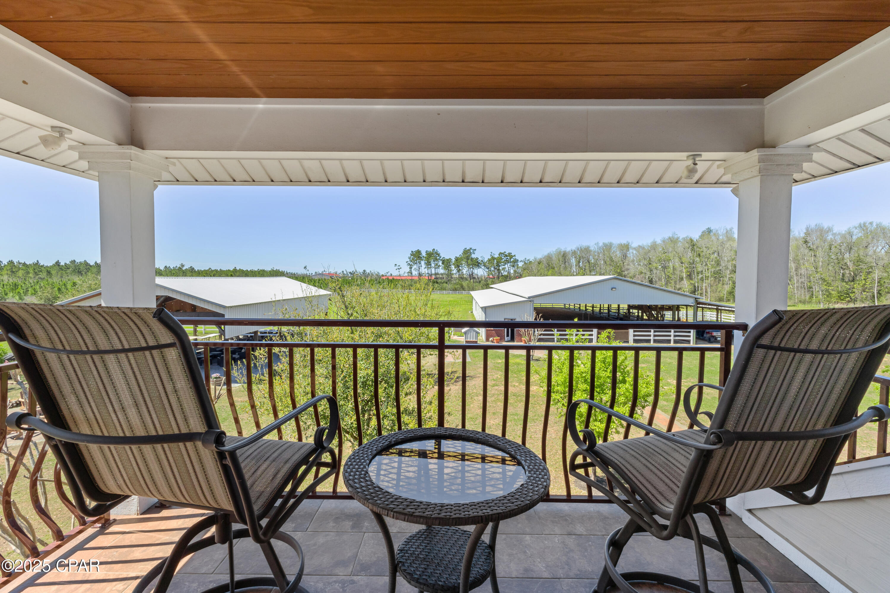 Epkiqnm_nodqt3cghohdp_o Cz_xg6jr1ji39w5crea