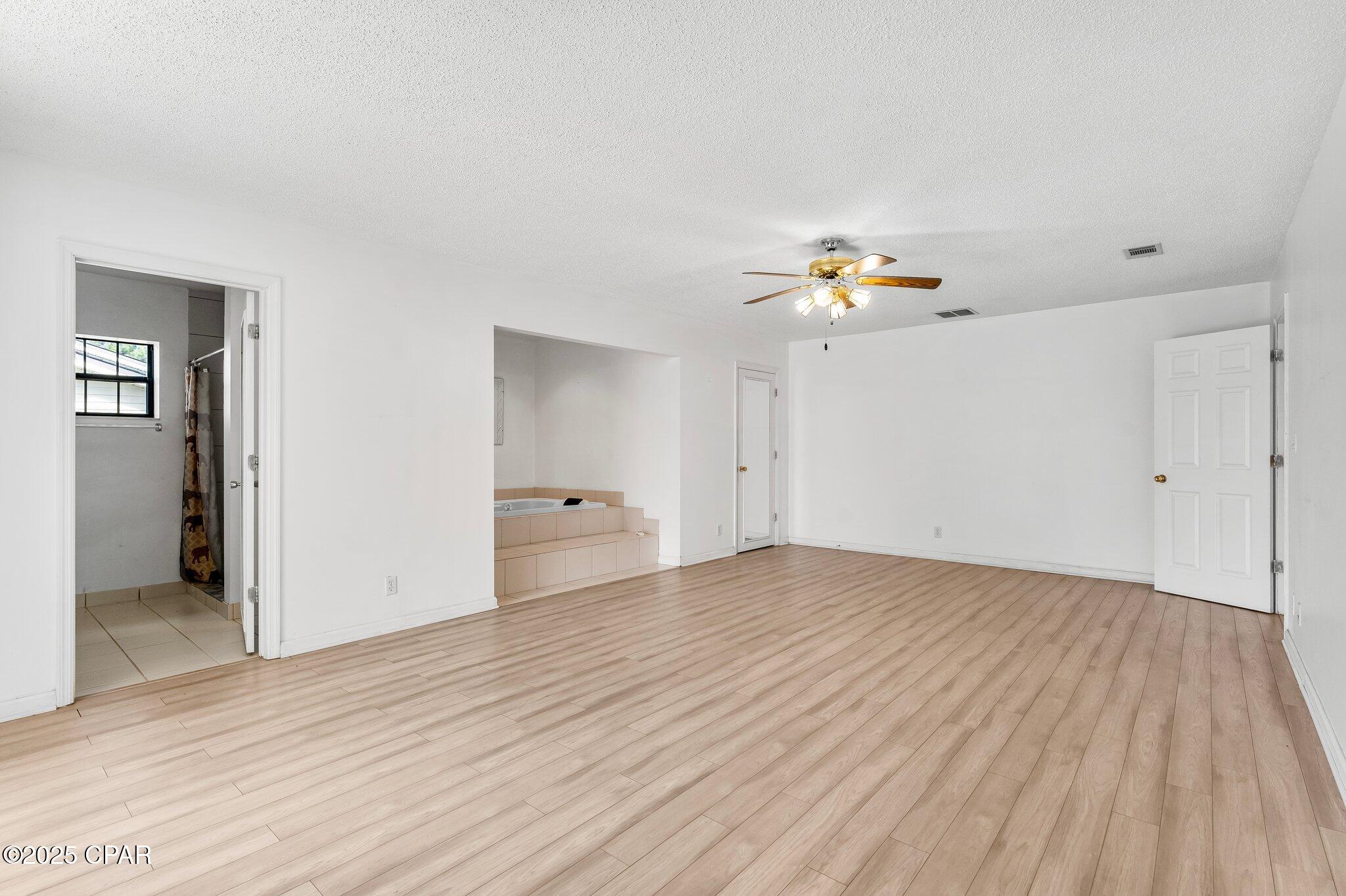 Gud0fopmwo004vqtuapici3zizkh1fw5szrw2f1szea