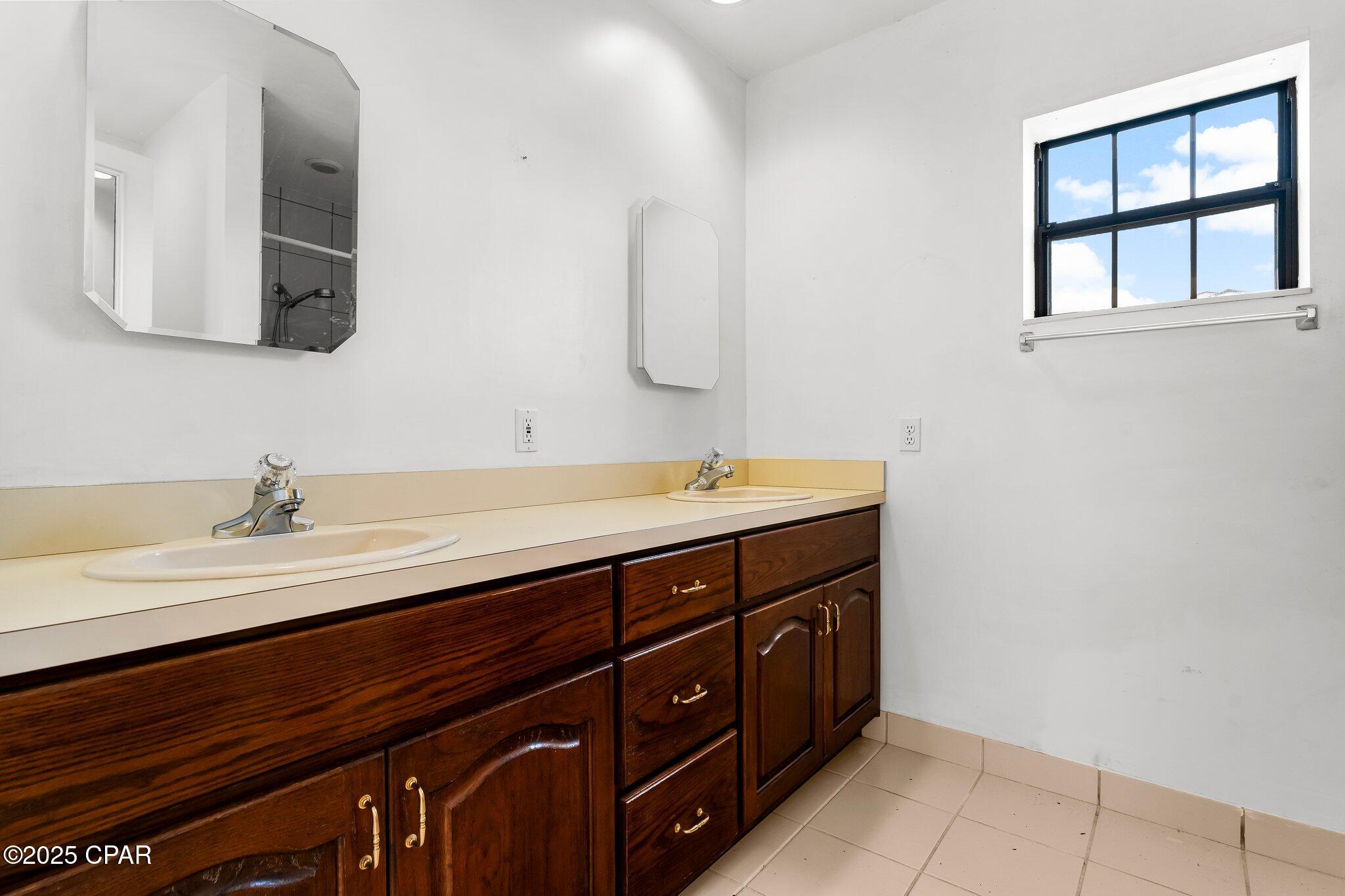 Image 32 For 2777 Sr 20  