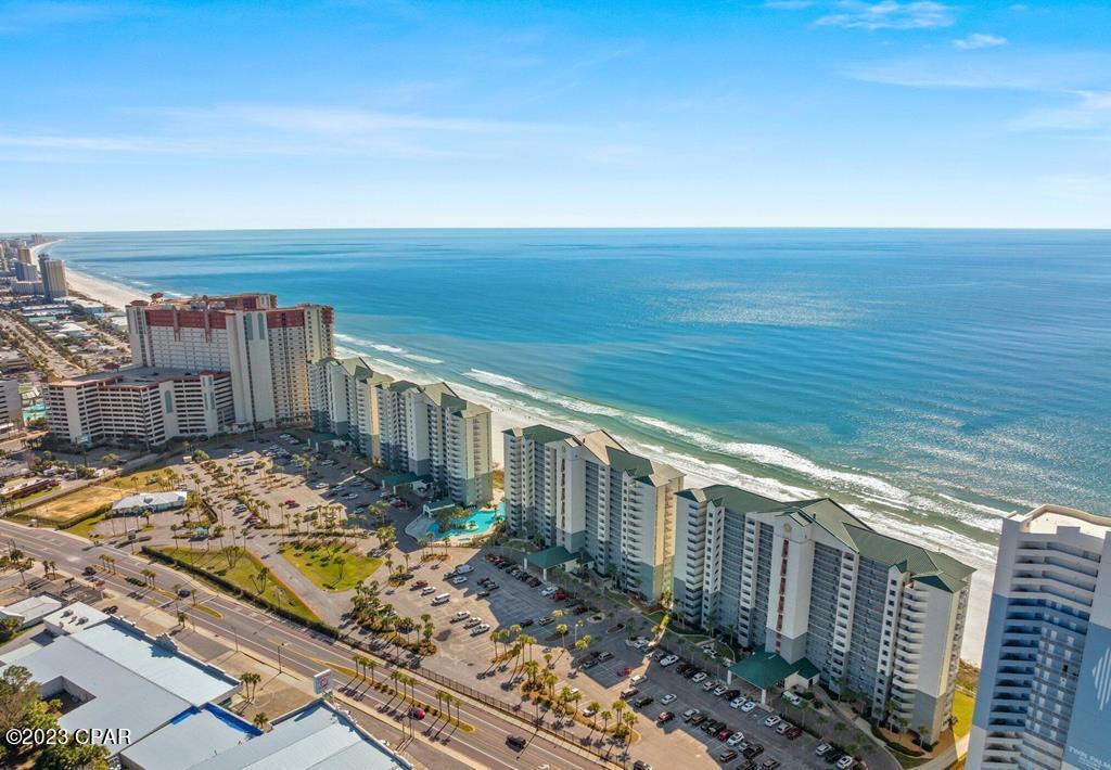 Iinoy4bxvba1l8qq6aapjlmsrt73w_zxrxq9zylqjnw