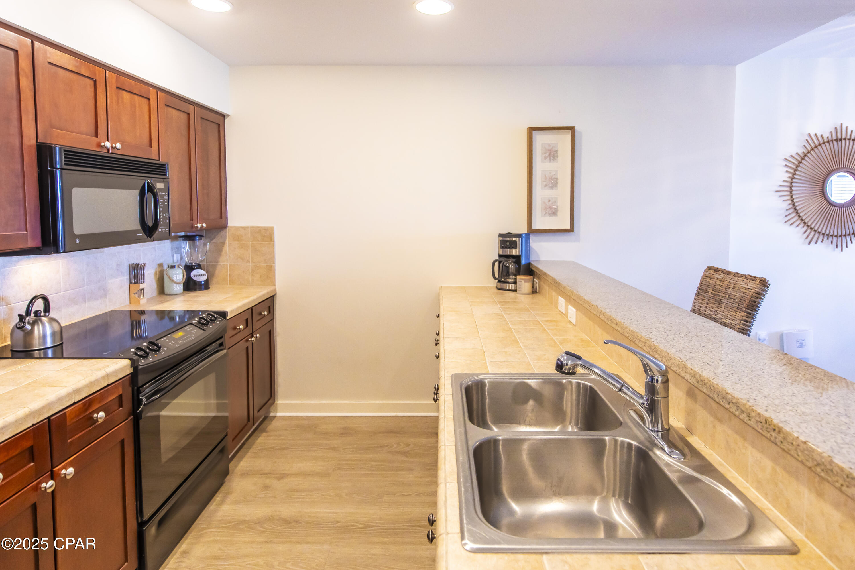 Phele36ub8hrvin8b8fx2pglind27opjscw_impjrk4