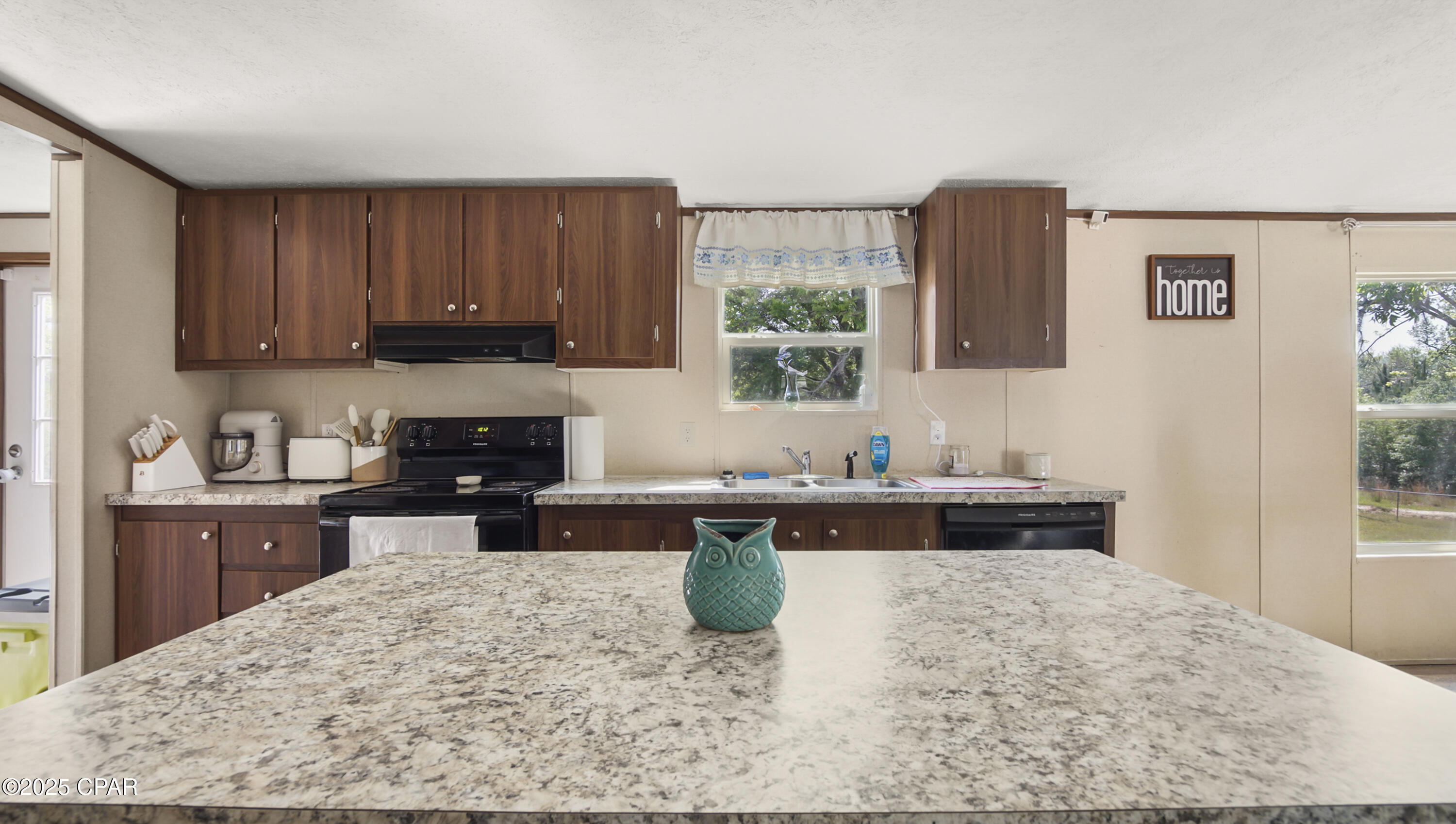 Ry  S3zt47jpwu70shum8lzcgja6a9q8g0nxnam7cvy