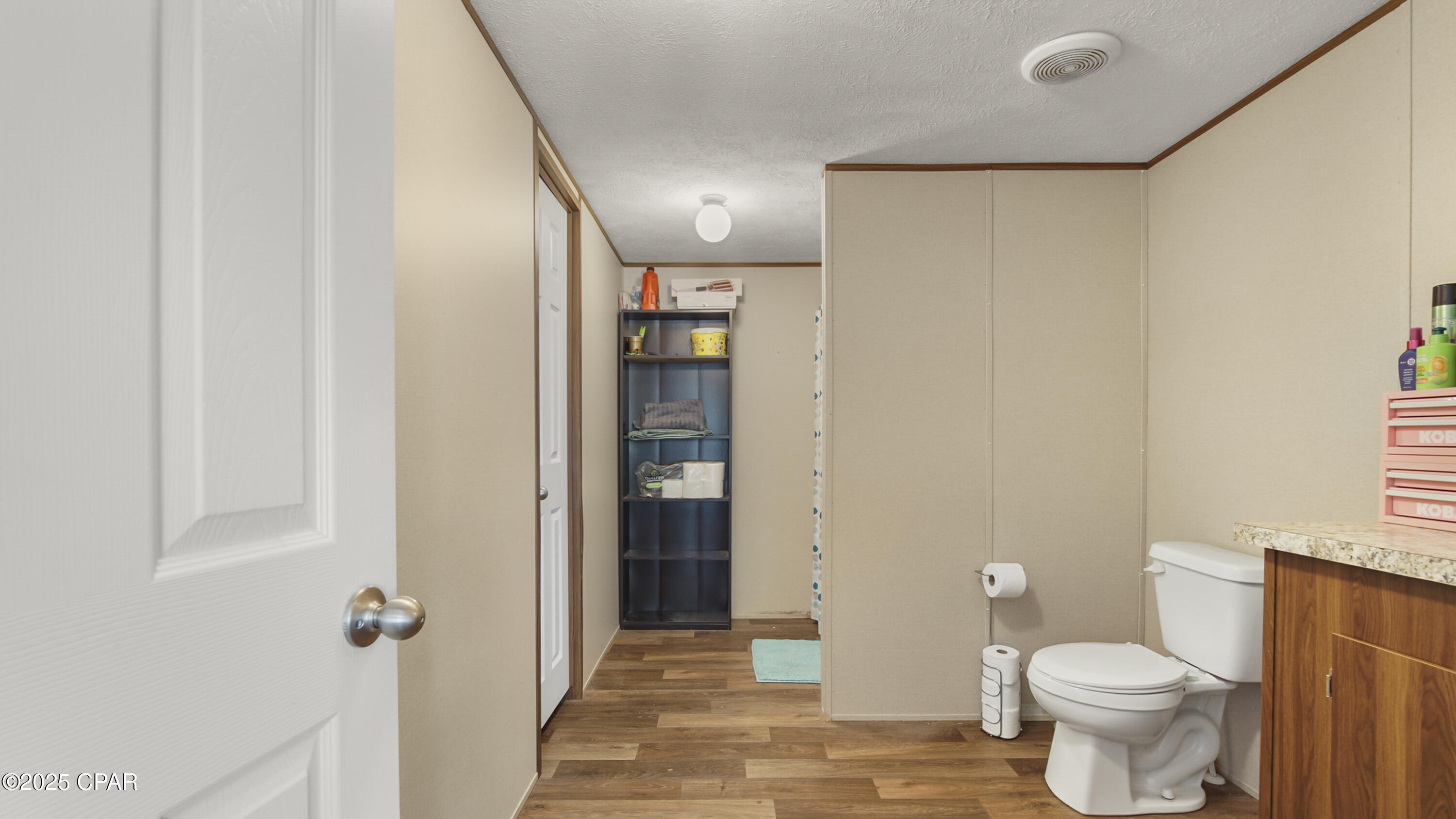 W9i 1klhmpaaatog 0yp9yx0_13d6g8rcba_mlecmve