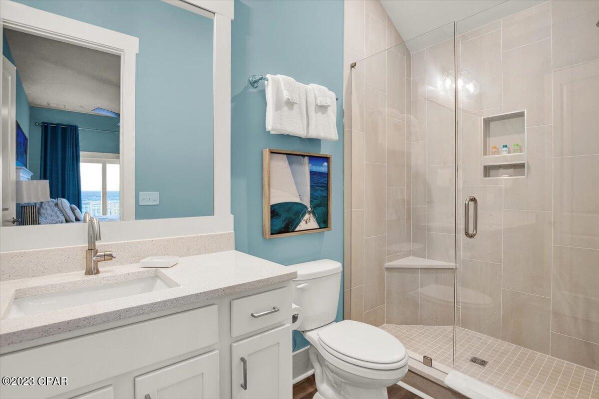 1invewt6vumooshdped2diu53wmd2aiokm43tvj63rk