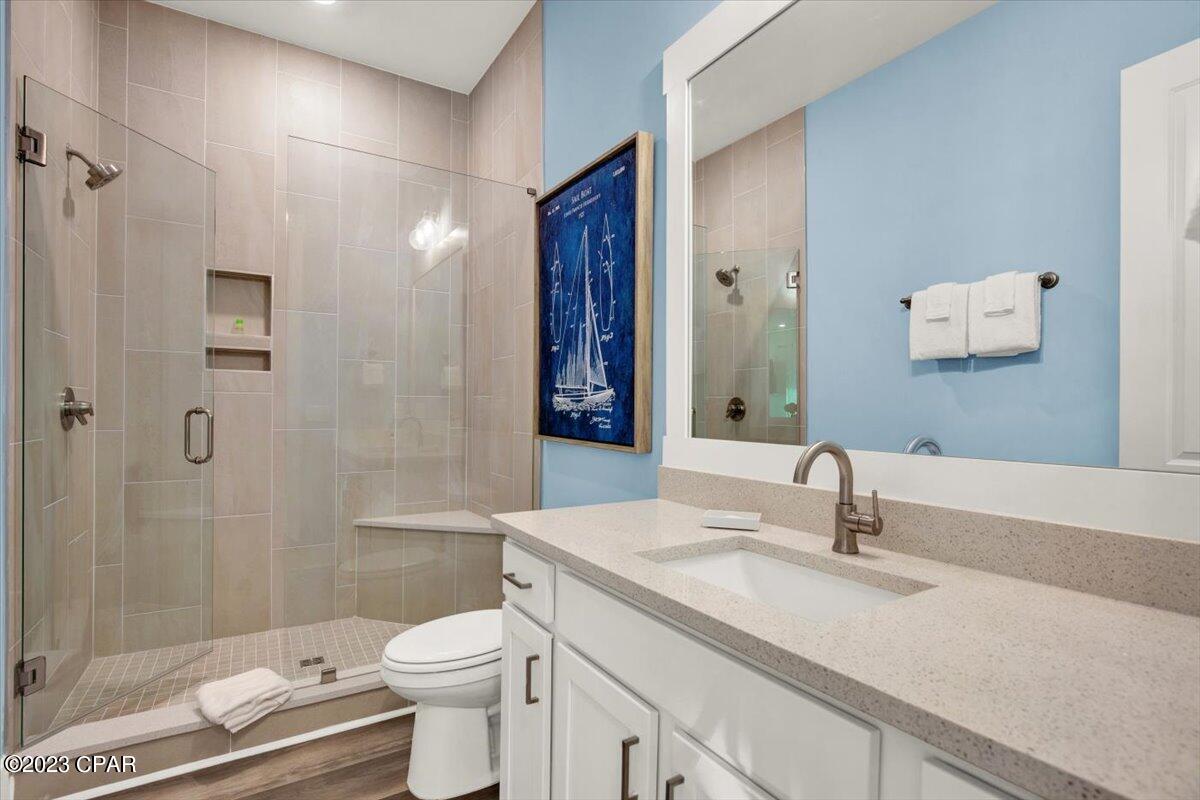 P_t3gw6dqza Uuclr24rn7an9ow7zhur6vqhc7w1mx8