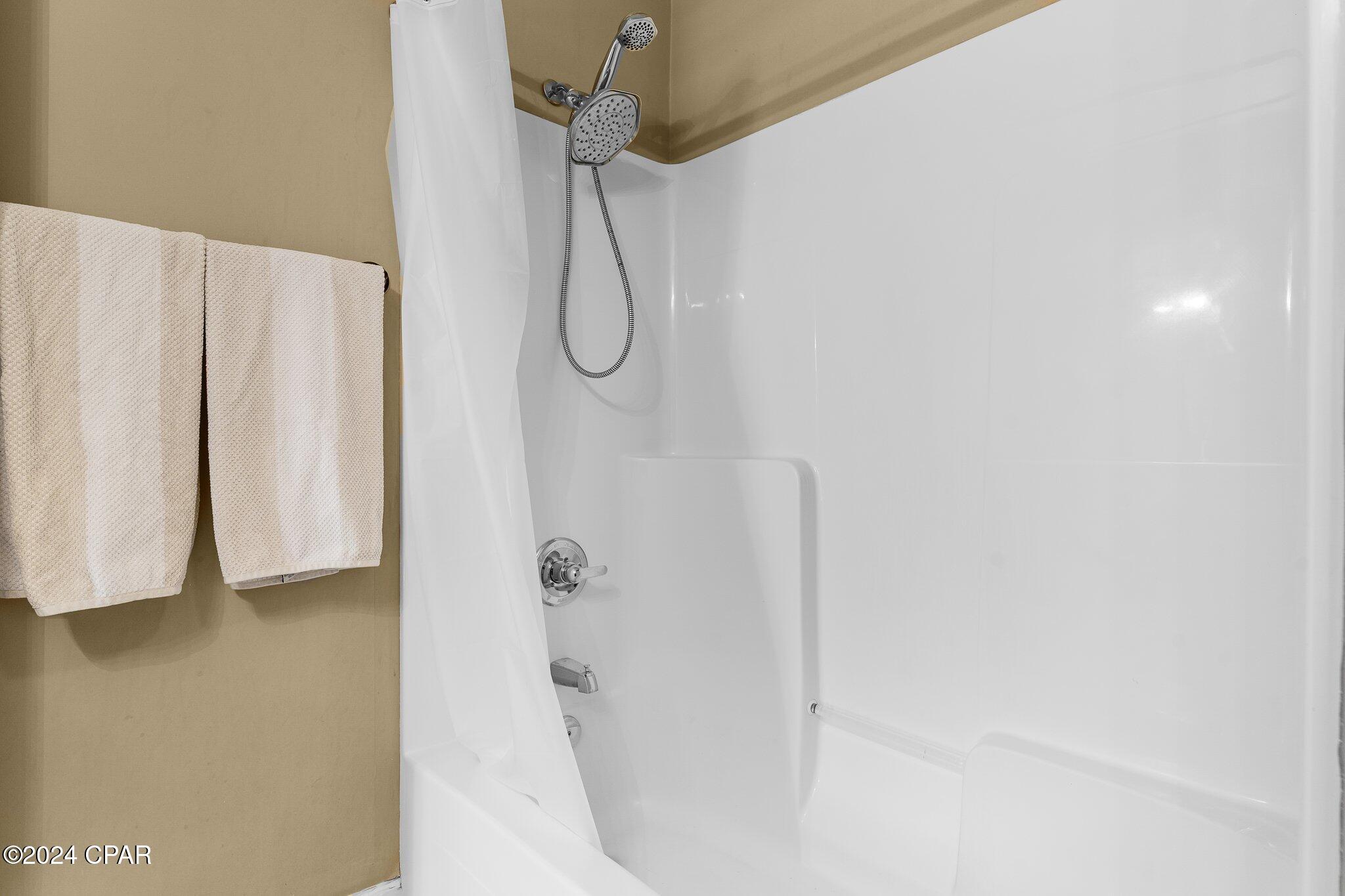 Tnkkmuvi6awpbt8ay9kglqcf2d_wdccrjlg4_esvdf0