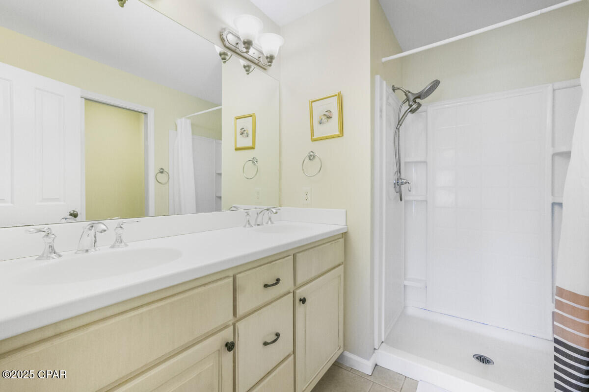 Image 16 For 8113 Annabellas Court