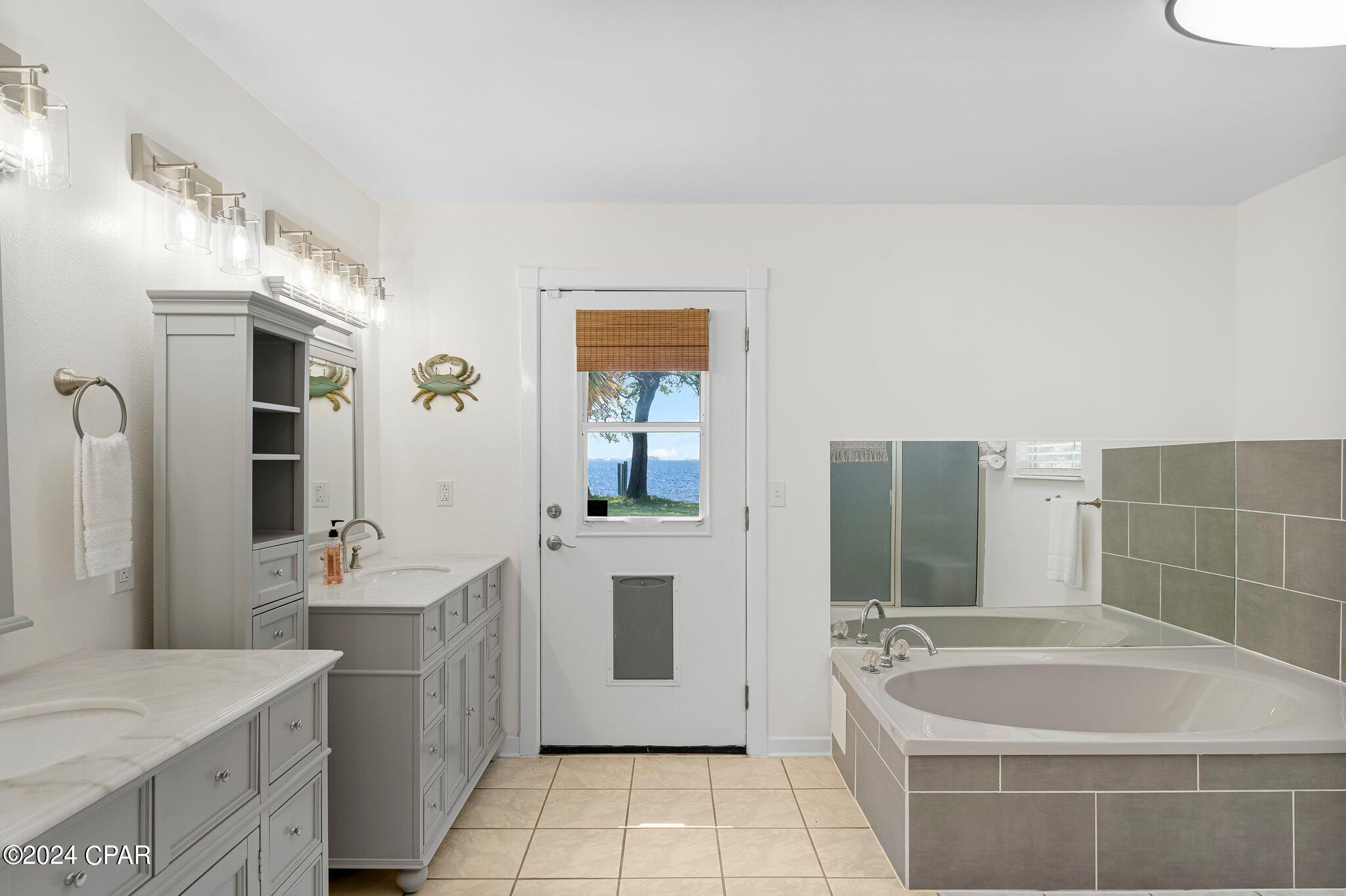  Kbt4nyz5xeqohhlgvowfcmislhz1lt4z_gm15 1x 4