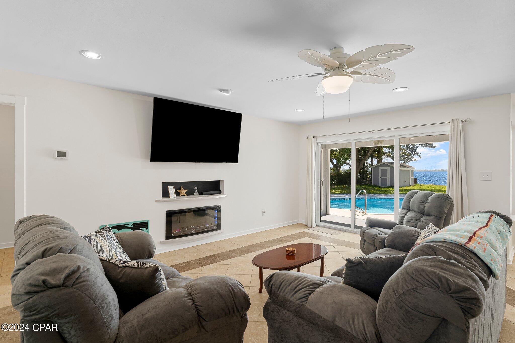 Khjffd43x8grohi1jgkdpu5f3icmtspfzt2b8a5e_8o