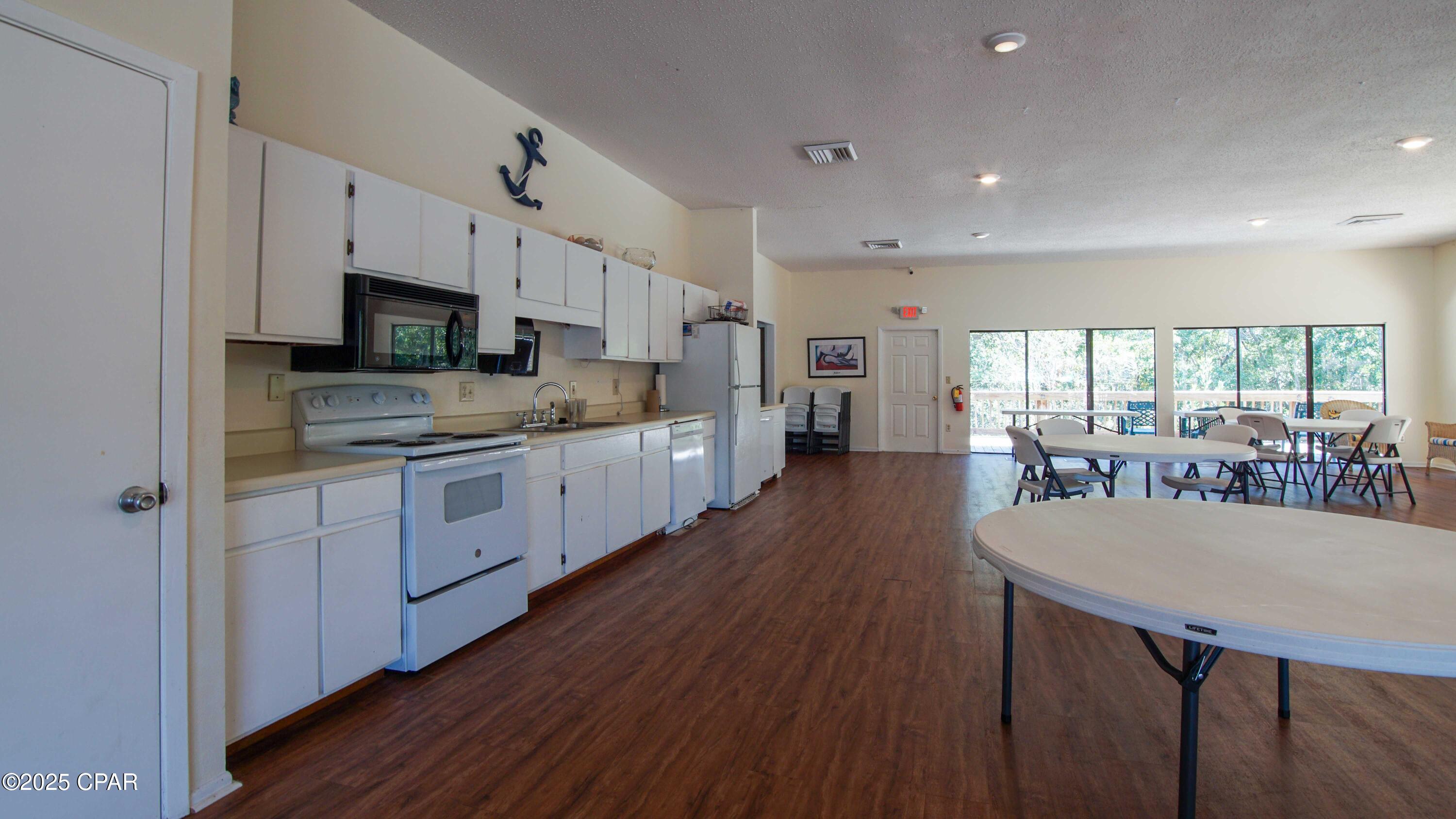 S2pvzqnk0p3cgxrtcofvsof1m3bfopbtt3l6 Adrvn0