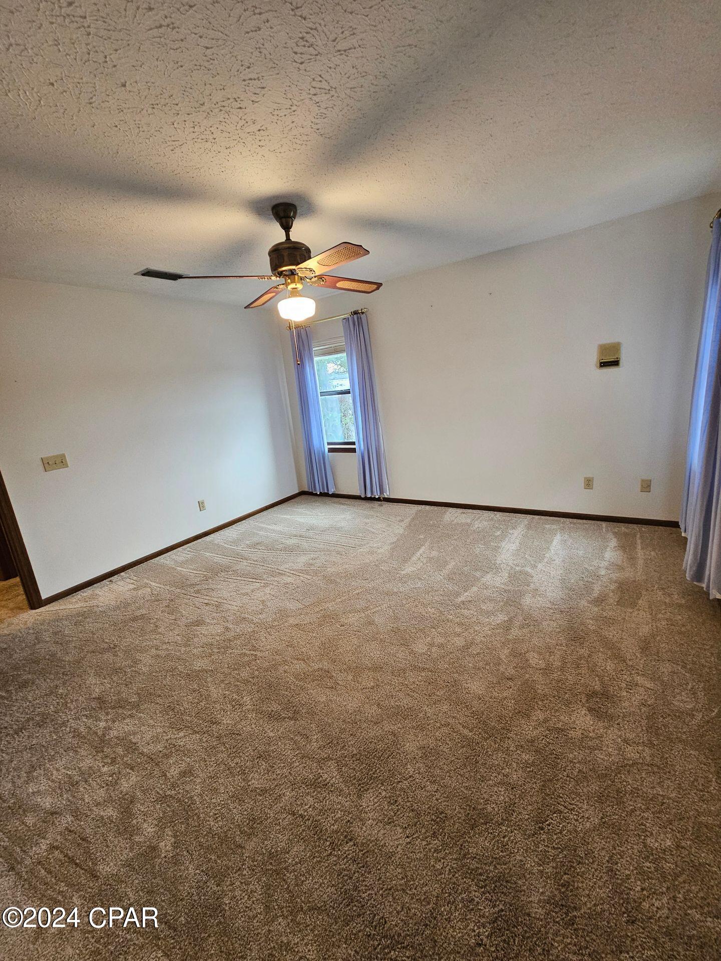 Fxn4x5zzil62vd0v1rgsasizhip3gojyrzxsdfn8_s8