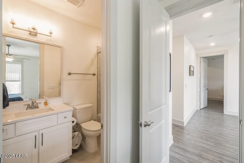 Acc8mekovsz3i1qrufknl0cvspalbghsmtrxb38fyjq