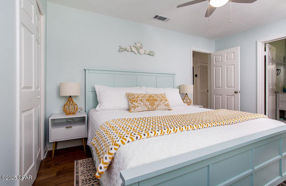 Image 17 For 201 Circle Drive