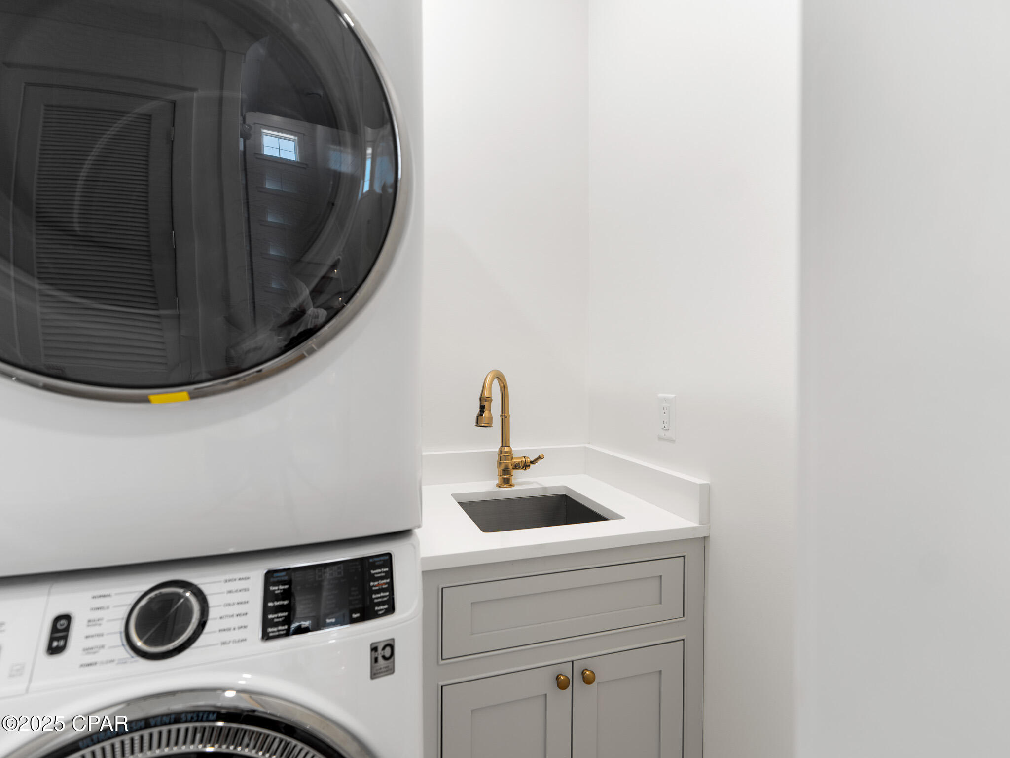 3g5q90kjzp1cdrcfuhynepdybtj_omrcgvk_qgxlzmm