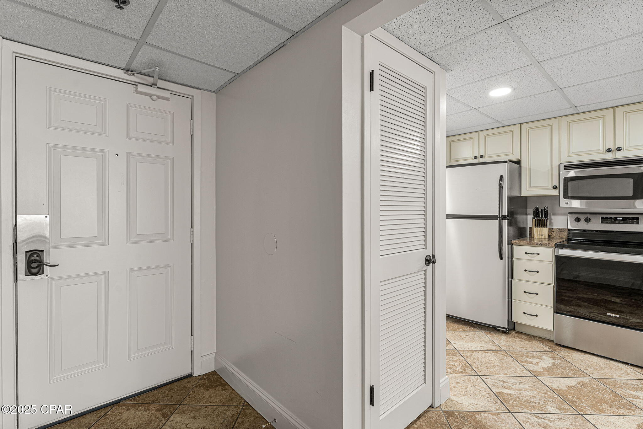 Image 4 For 11347 Front Beach Road 411