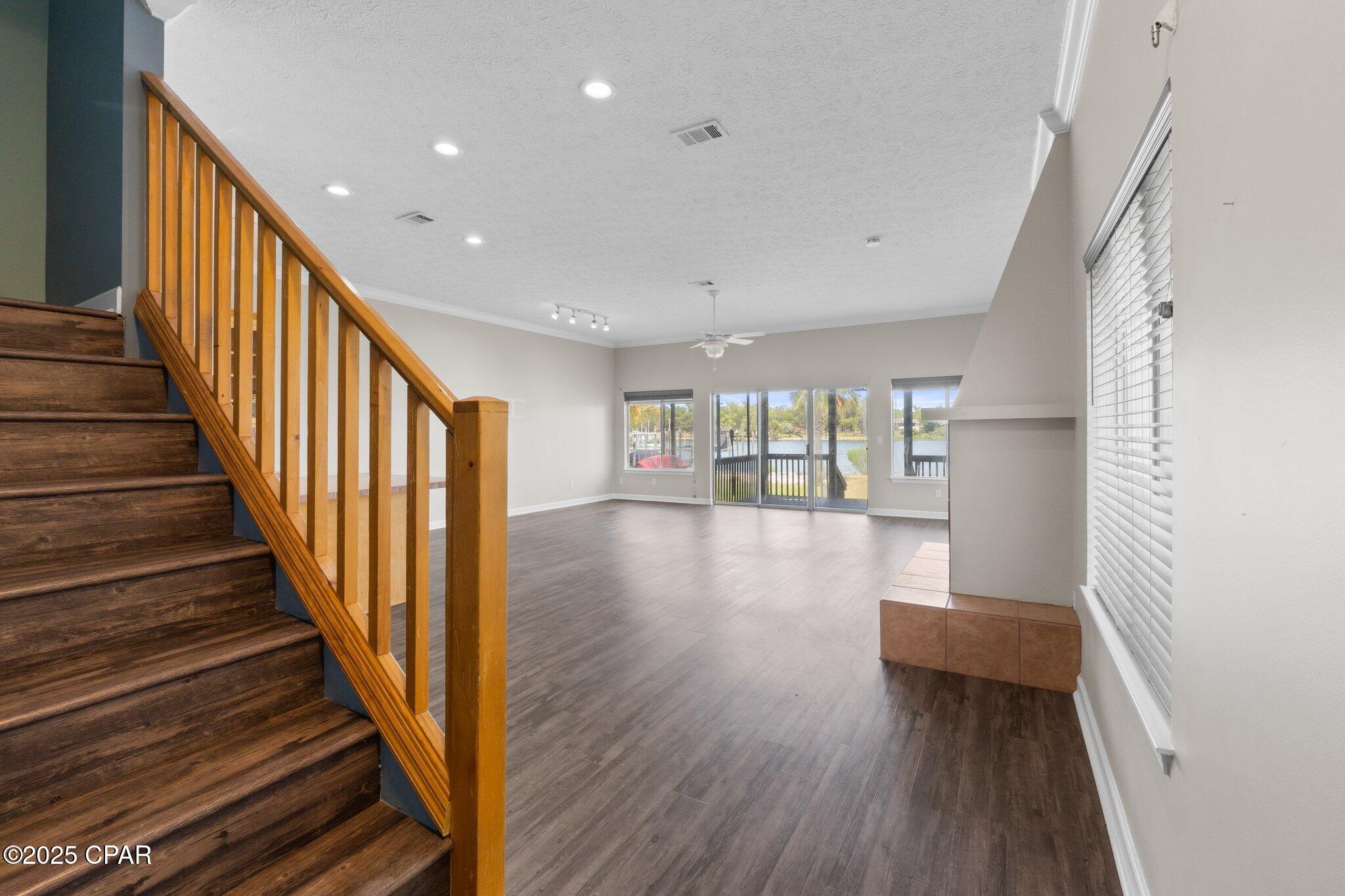 Image 12 For 5116 Blue Harbor Drive