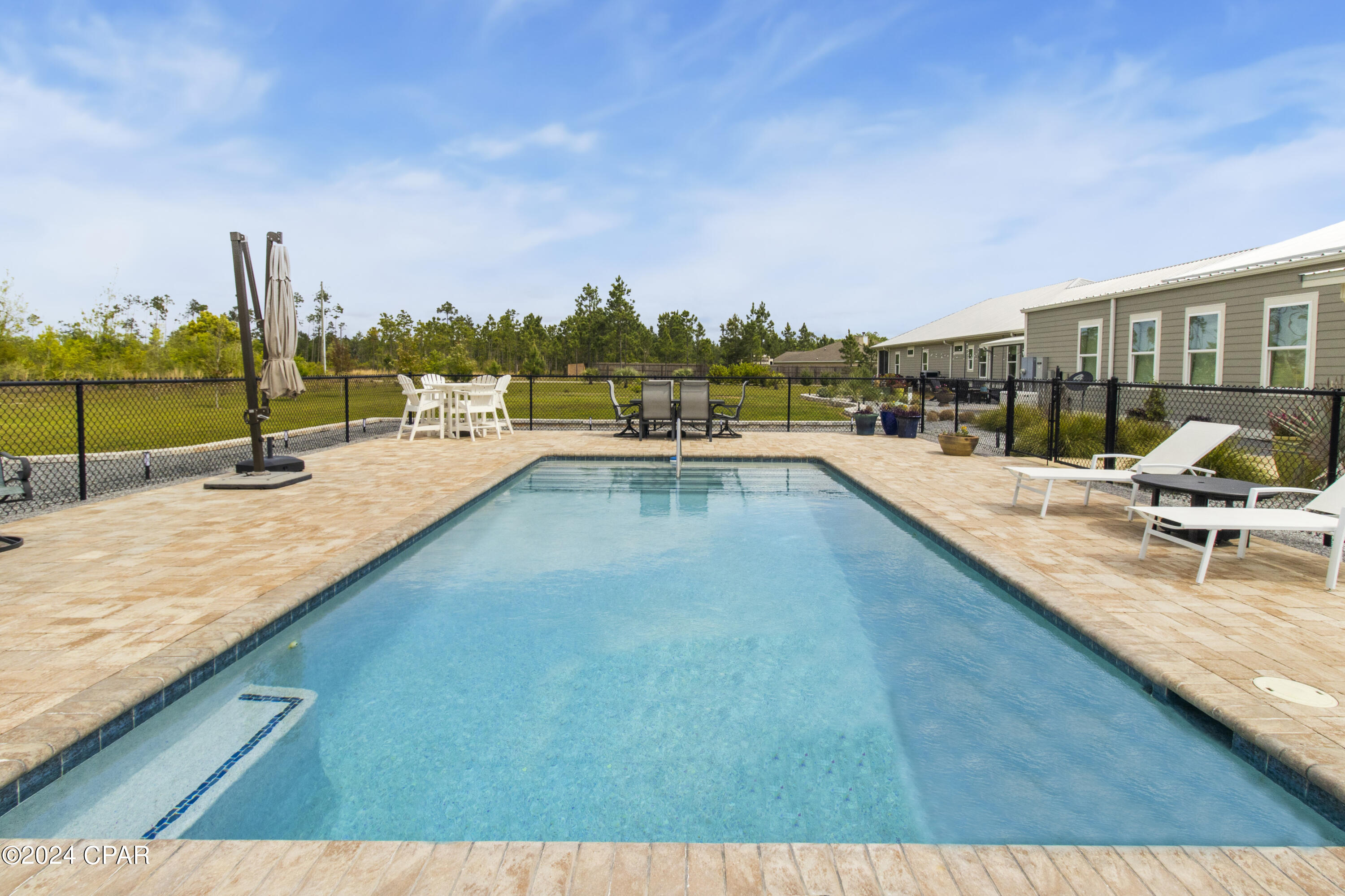 Image 36 For 290 Rudys Blaze