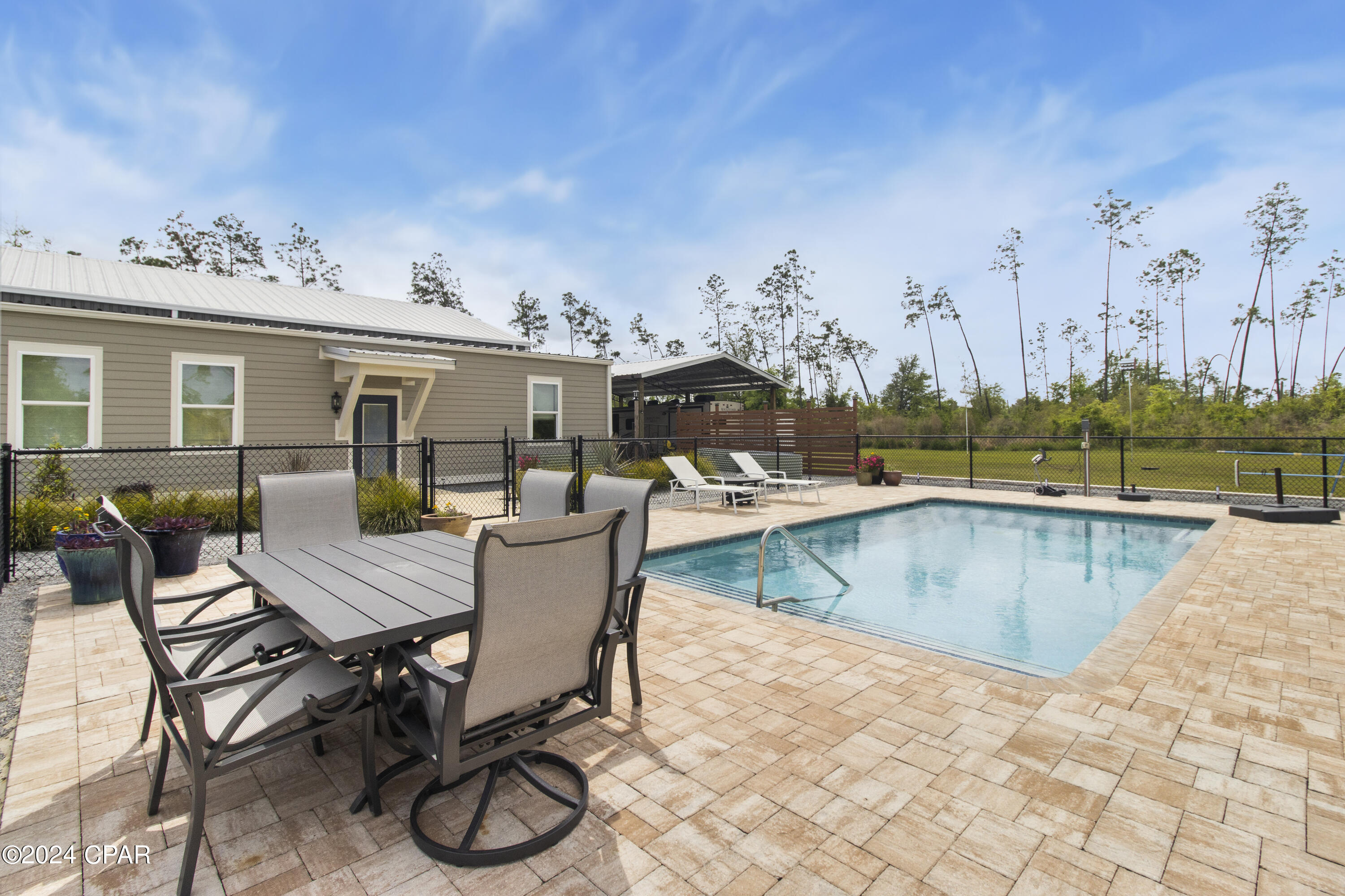 Image 38 For 290 Rudys Blaze