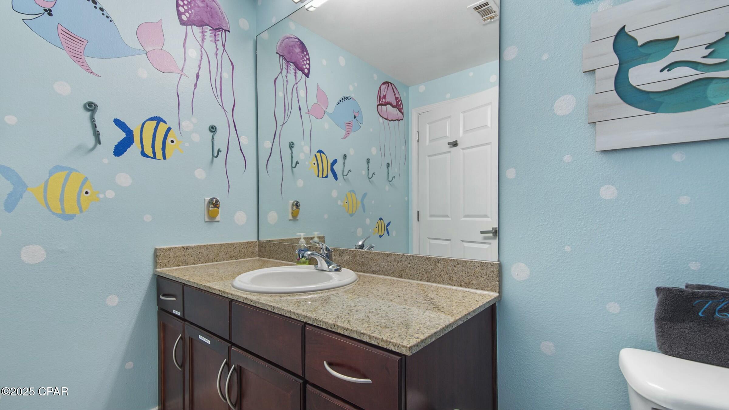 Dxahpxtfqbwq5qlkb9j_cn9yoraraqs8dmfggkdxg8o