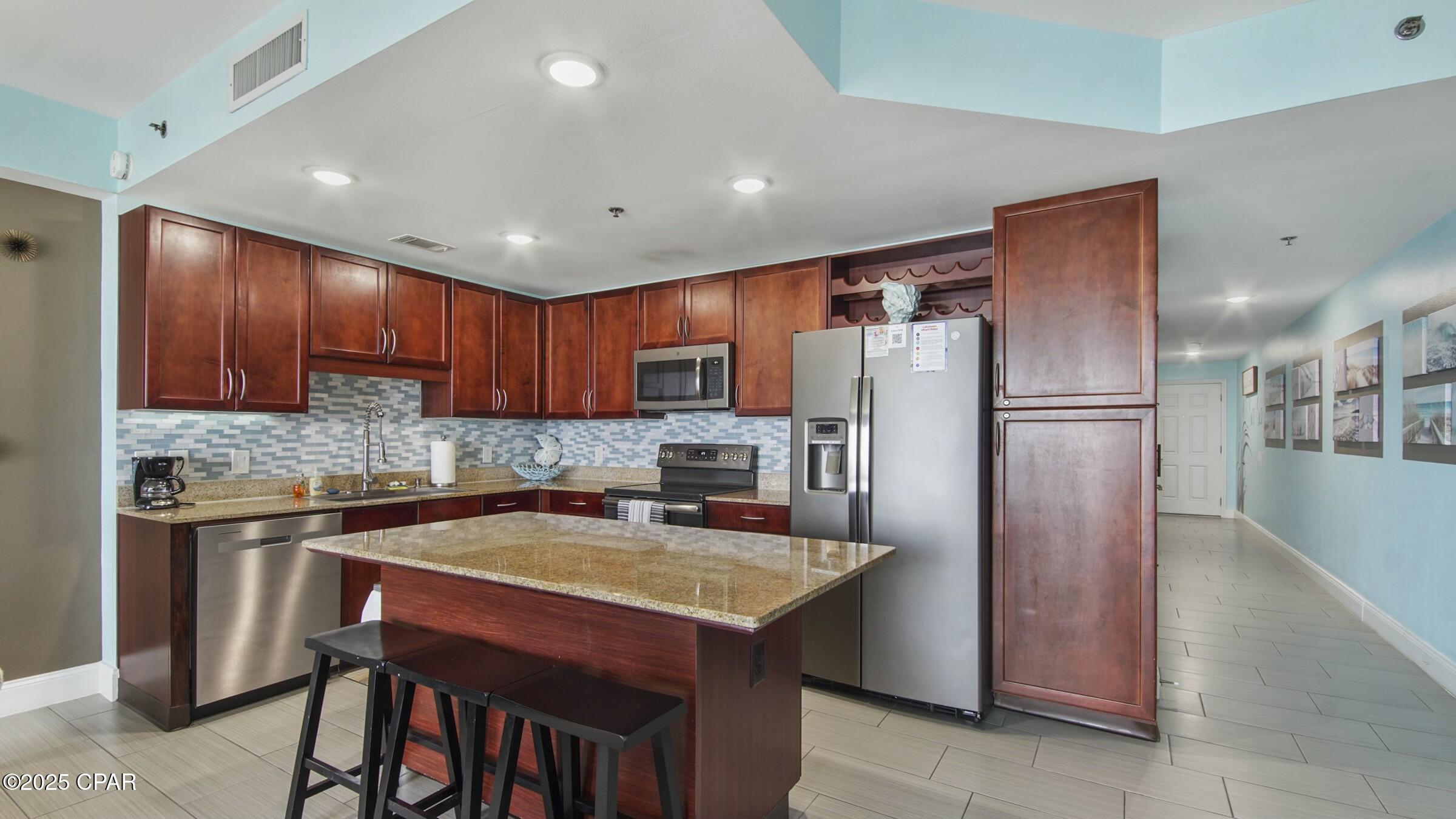 Tw2iowia7dzyoqbc14wwtpvds1qizoc8igc_lx1_91y