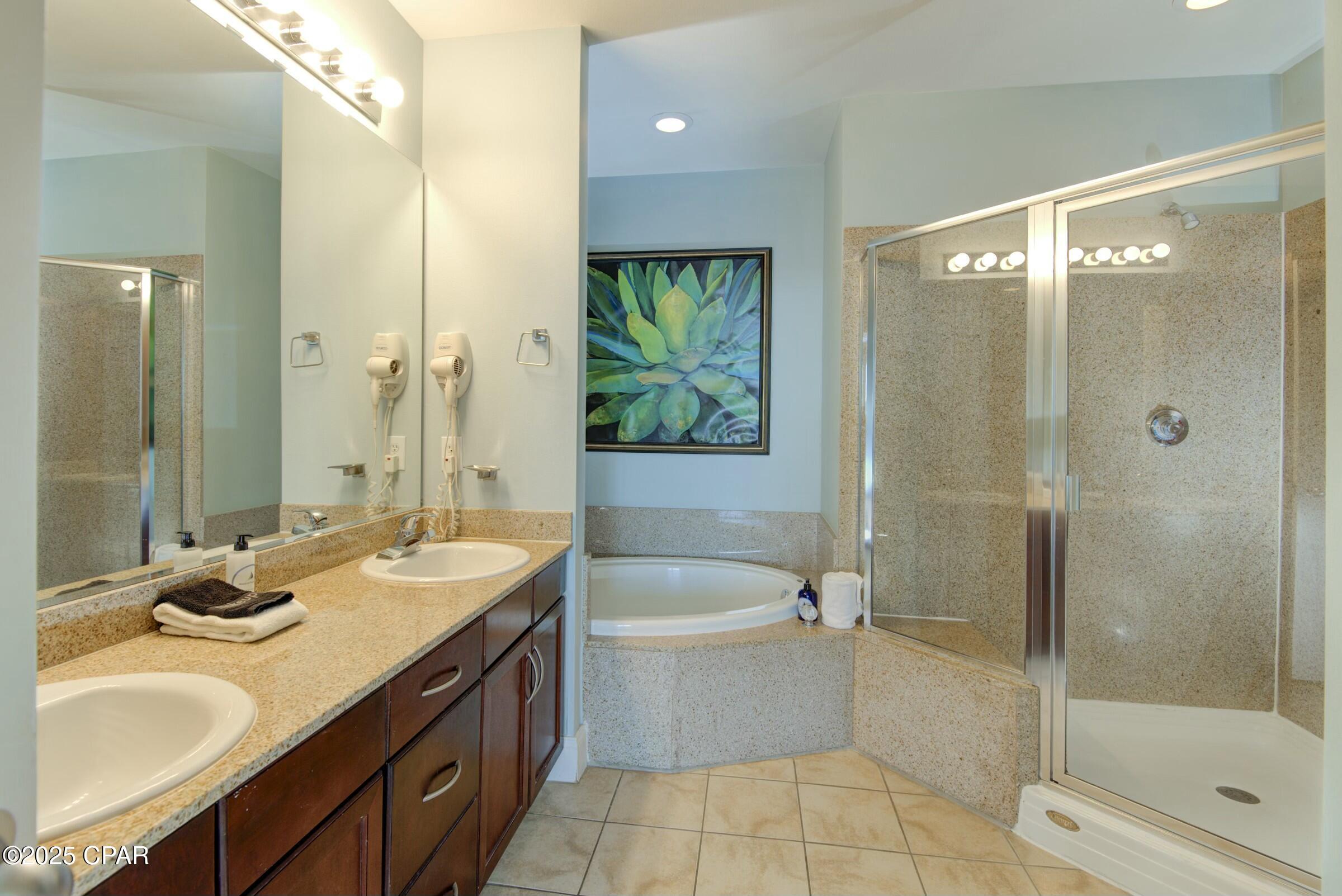 Image 12 For 9860 Thomas Drive 2111