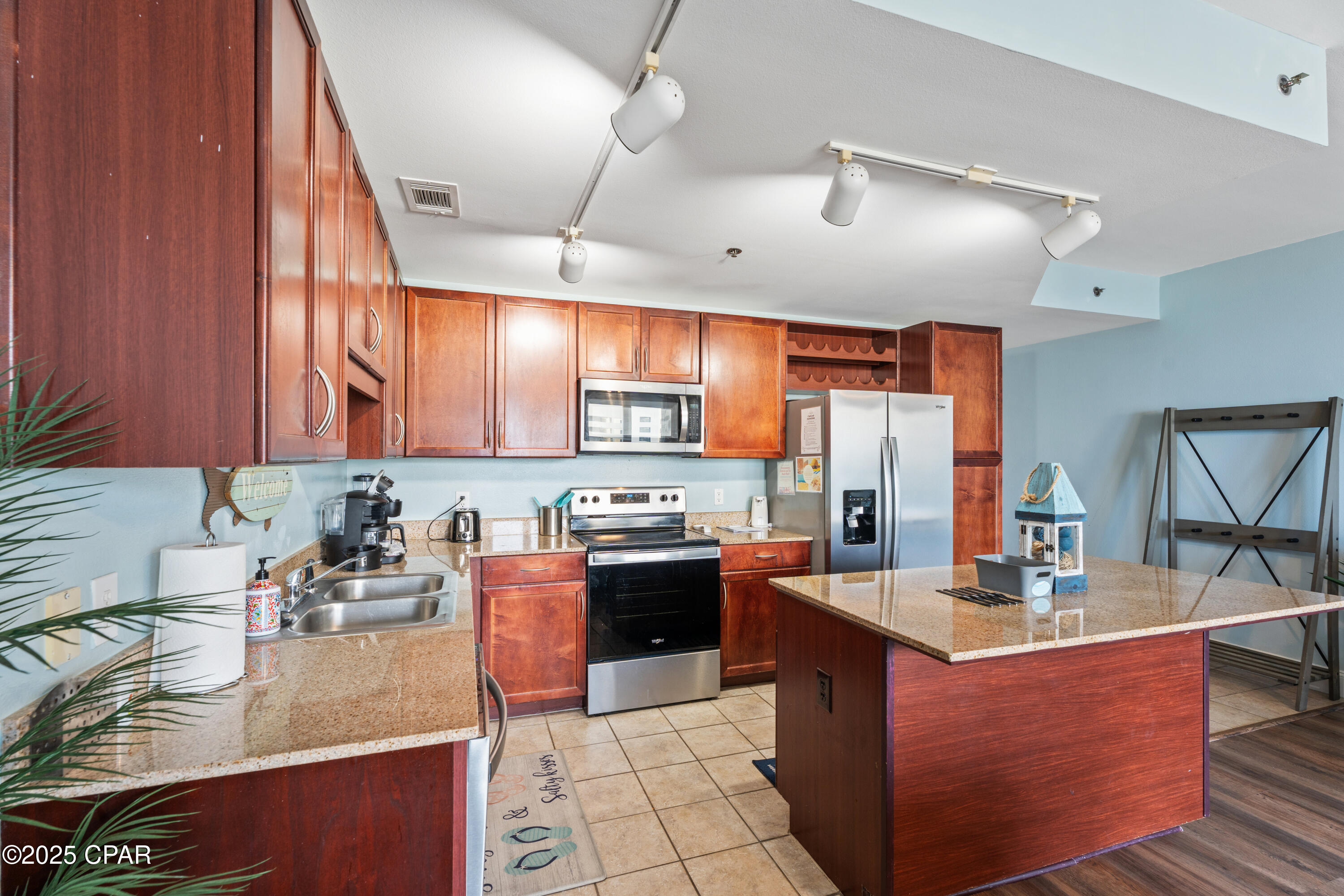 Ex0xmqu93zwbx92xeqi9acc1wq6gvsltfjkr _ghn1i