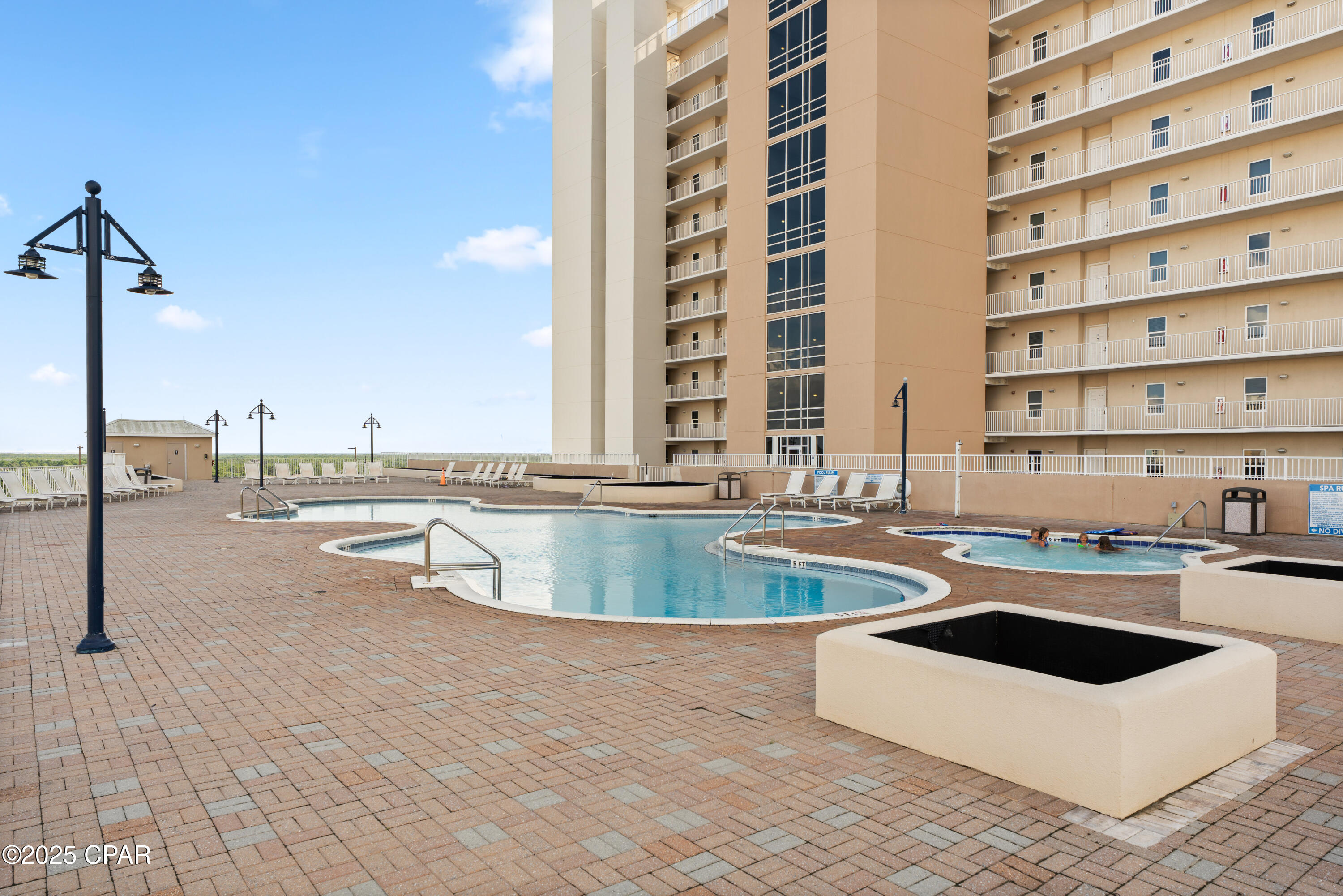 Dev3niuk 6xjg7iufnilnyezzsevxiaeper5jlnx0lo