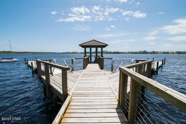 Axr Tt66kjrpt3s1efiko3z57a2uhlykue4ae7zfqyk