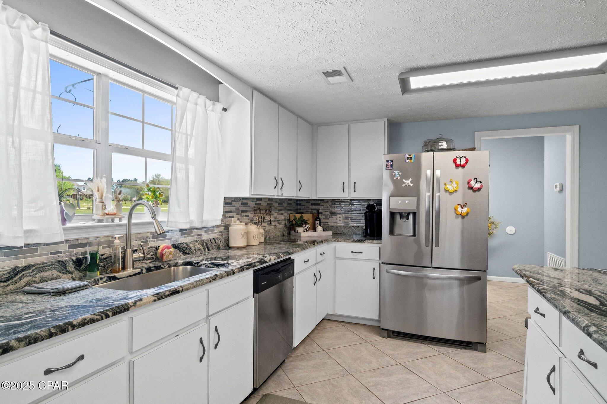 2y5yt4syzvjaoxxb87fekzpkztbnq1qgaiqureyklei