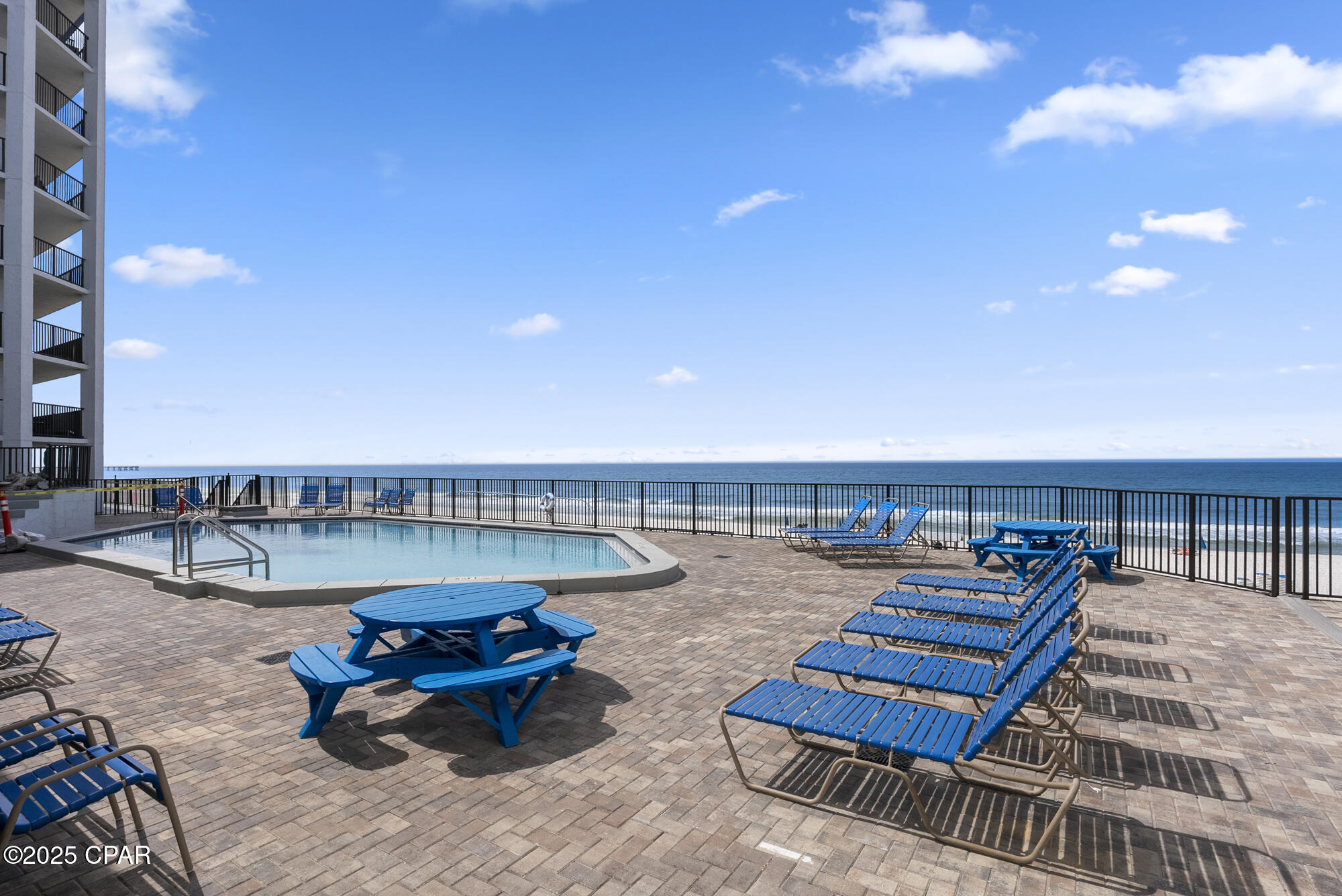 J6tmhcwedolgy2diceykd7rwuerefcla4rcs_erbloo